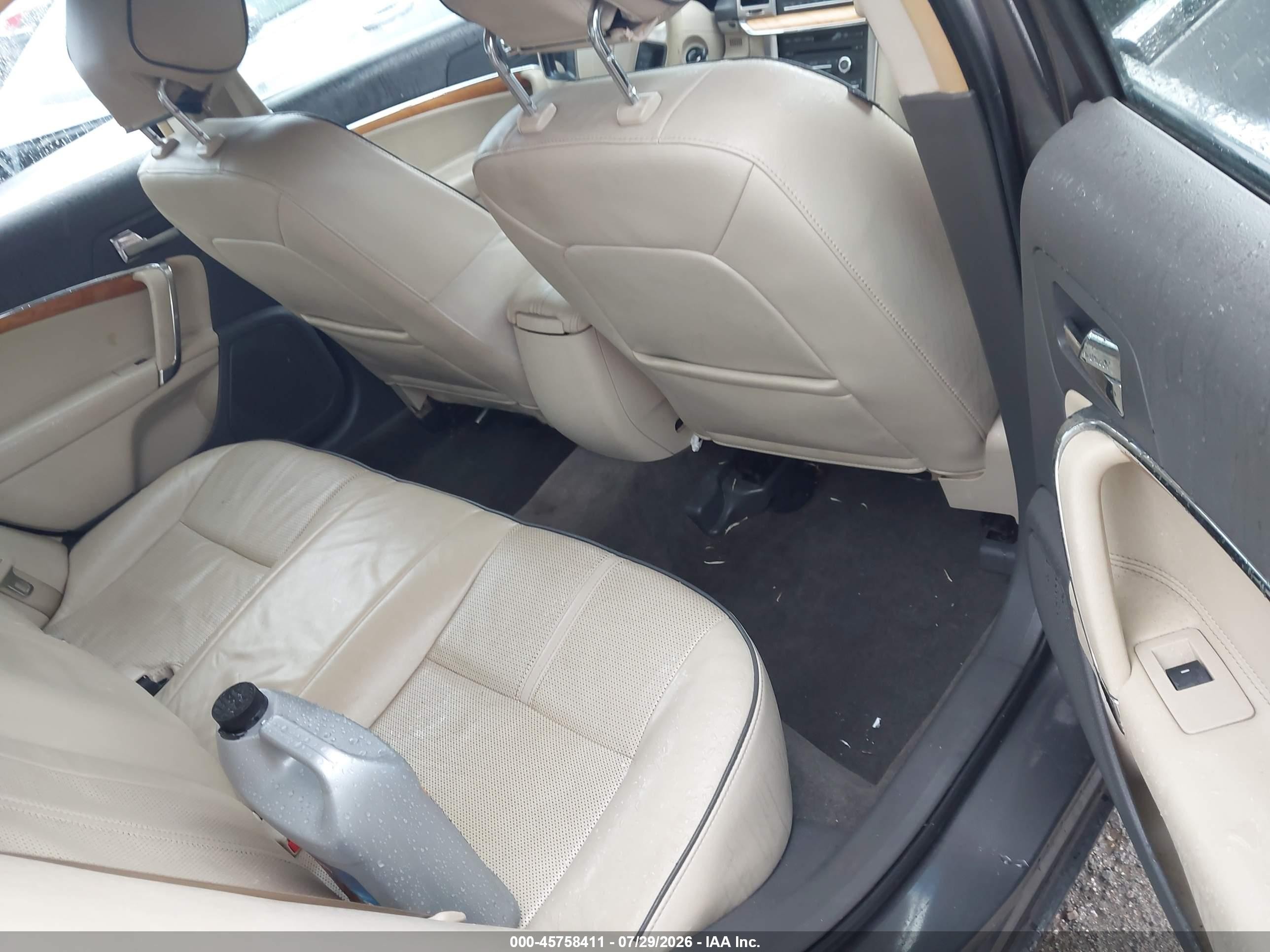 2011 Lincoln Mkz   Gray vin: 3LNHL2JC0BR766159