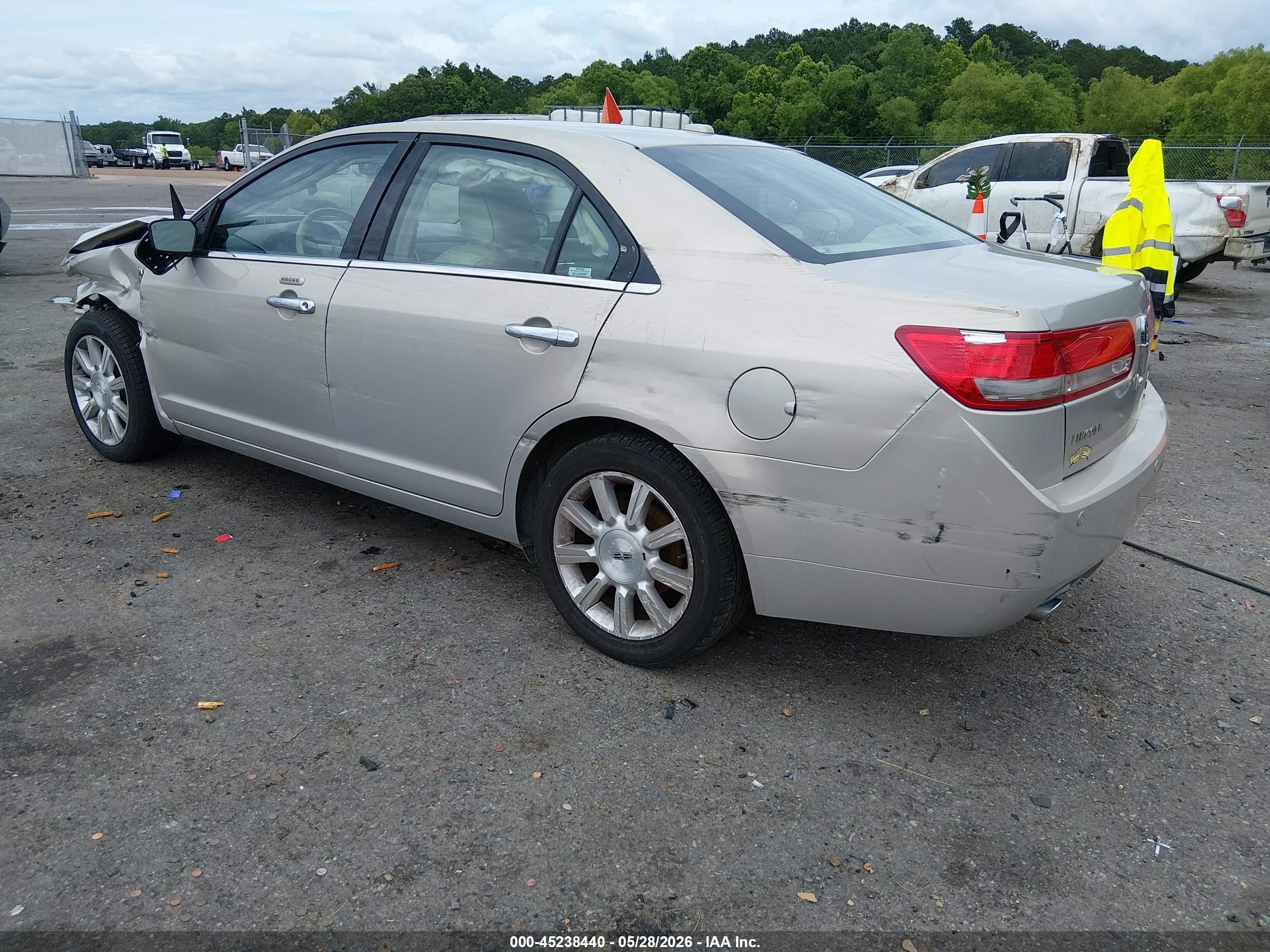 2010 Lincoln Mkz Cream vin: 3LNHL2JC1AR631738