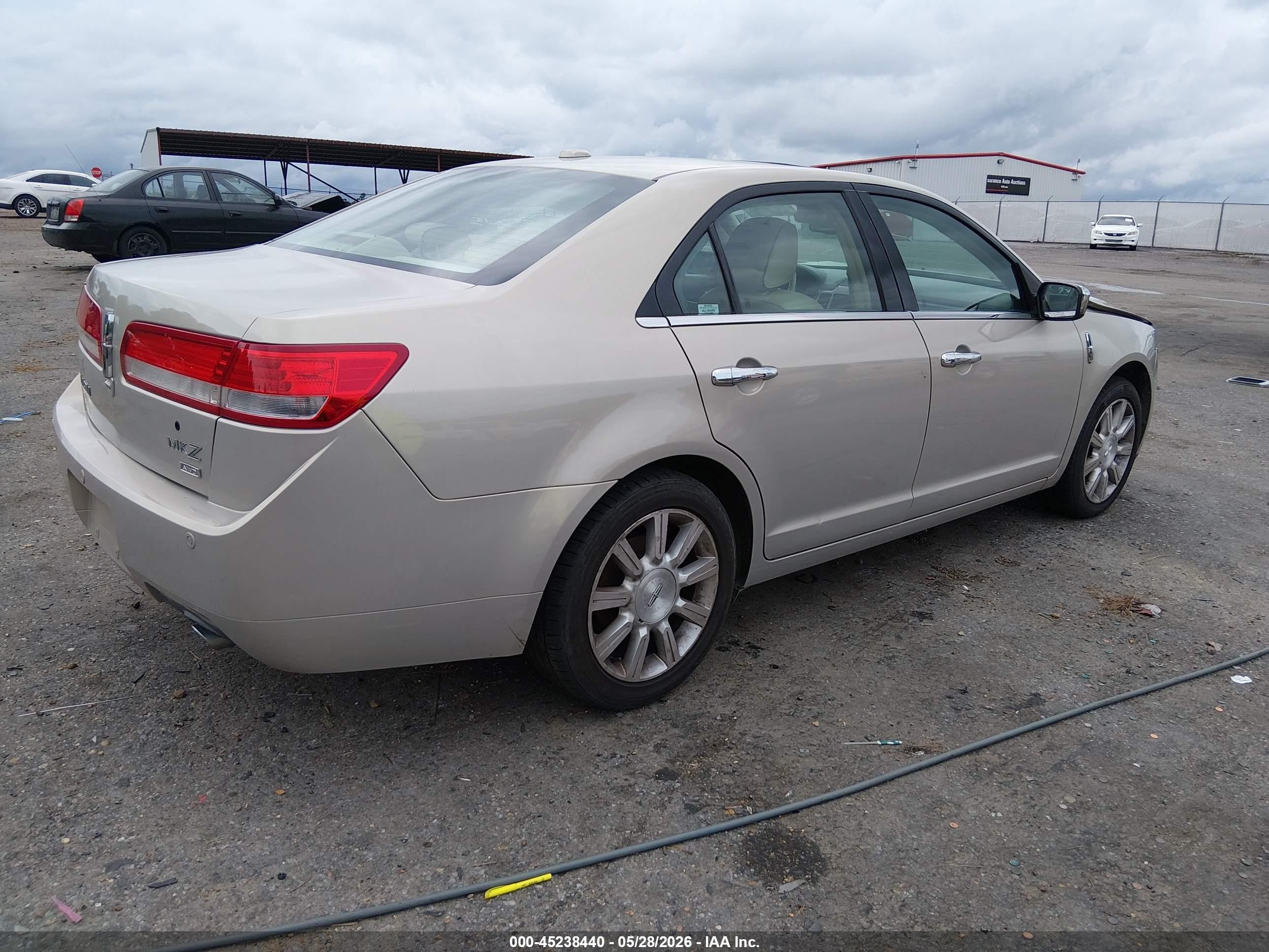 2010 Lincoln Mkz Cream vin: 3LNHL2JC1AR631738