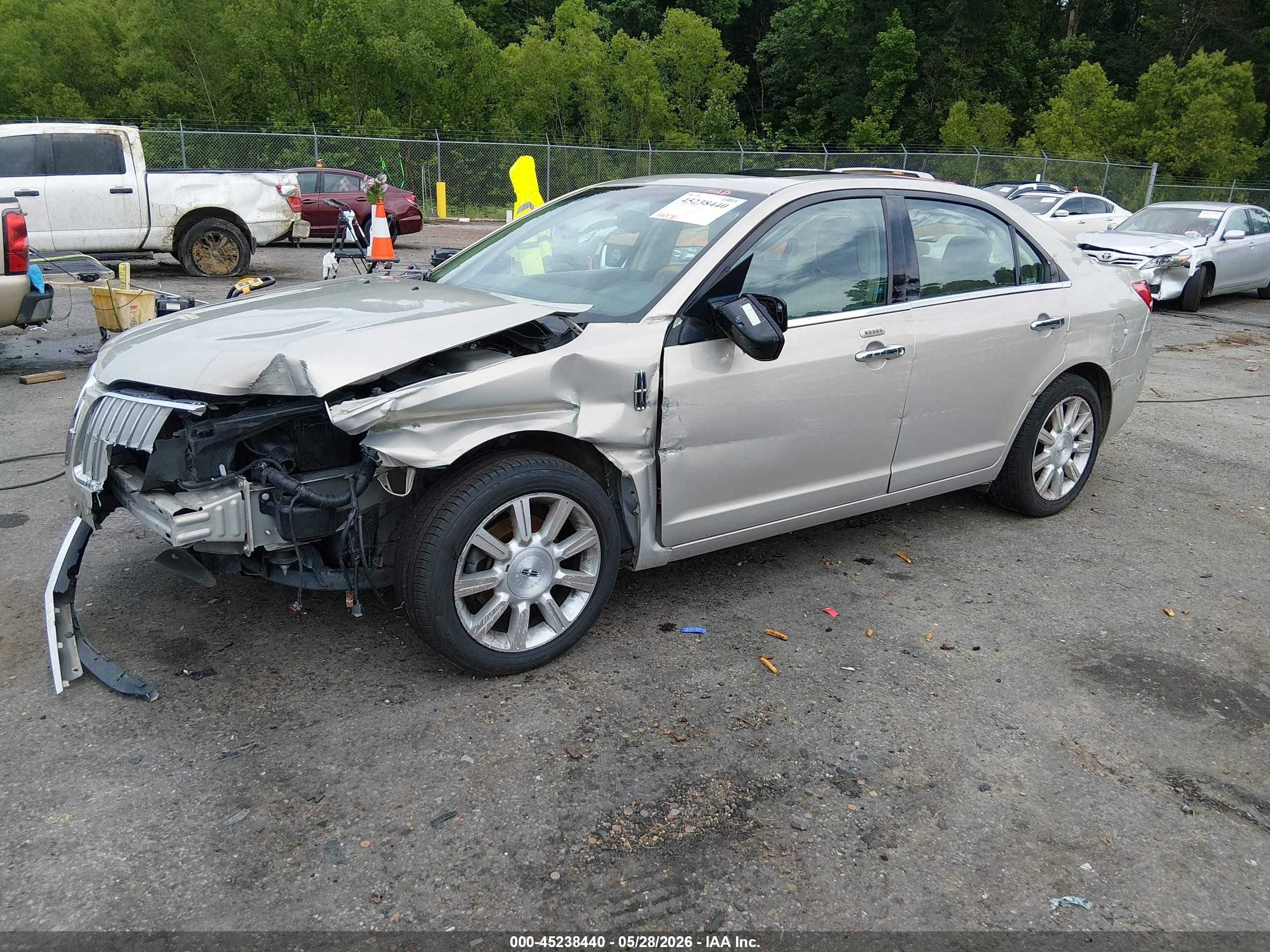 2010 Lincoln Mkz Cream vin: 3LNHL2JC1AR631738