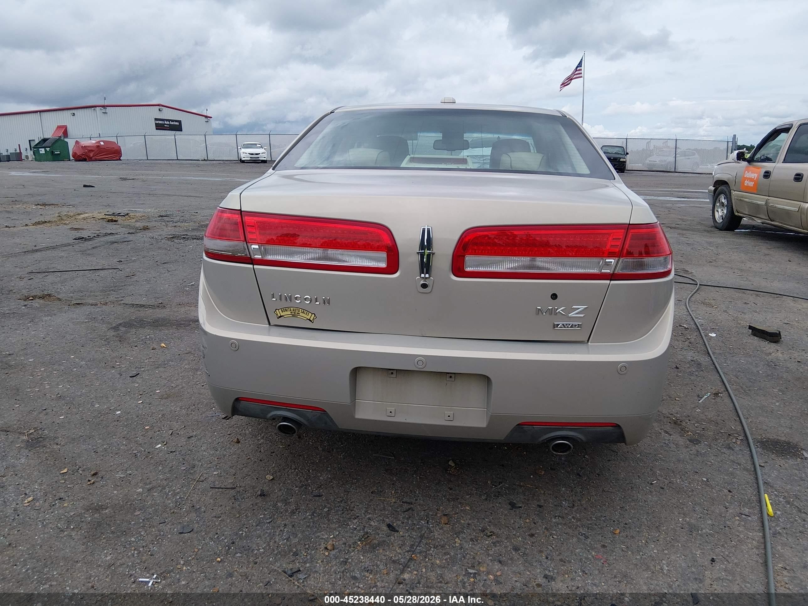 2010 Lincoln Mkz Cream vin: 3LNHL2JC1AR631738