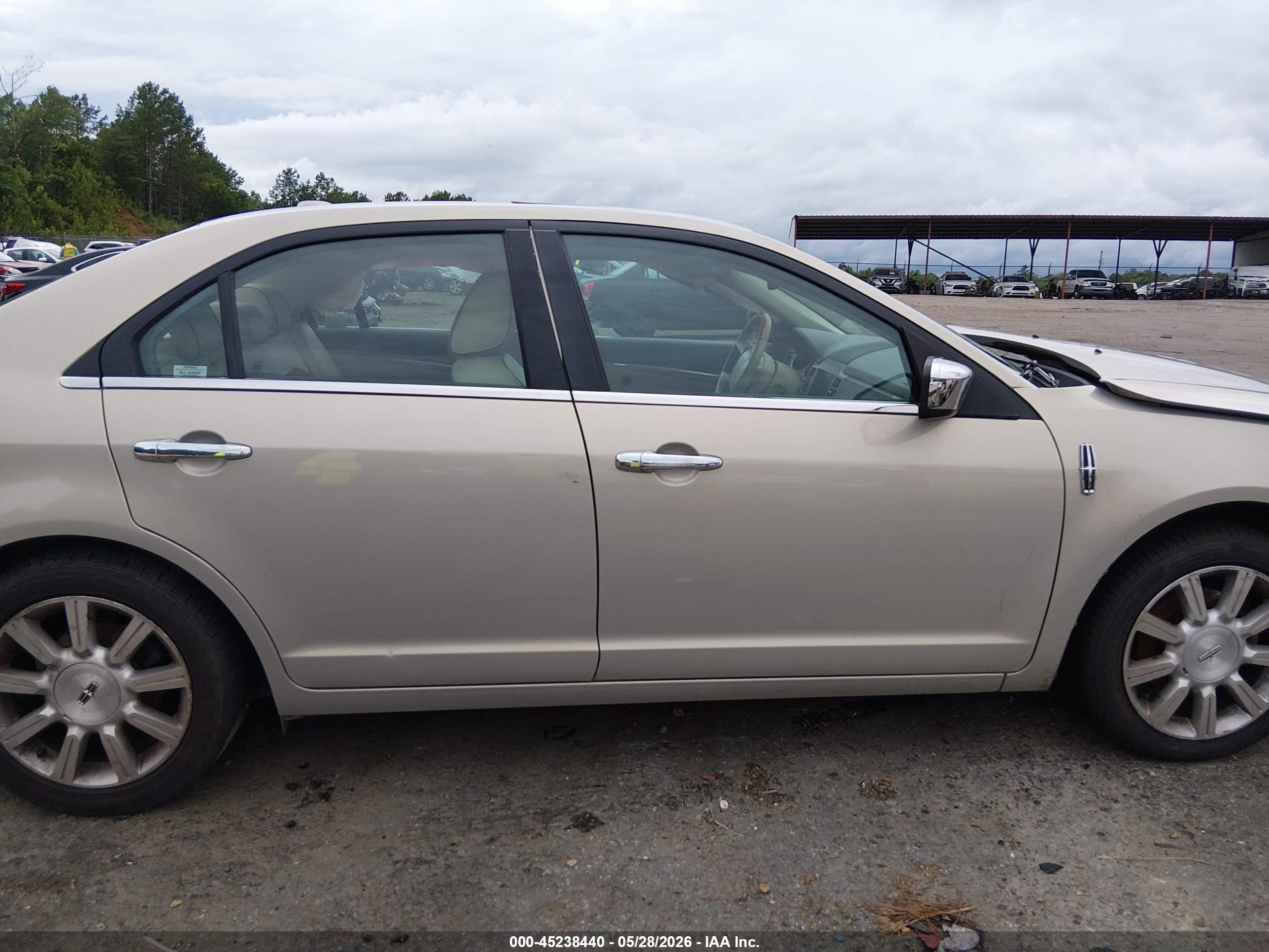 2010 Lincoln Mkz Cream vin: 3LNHL2JC1AR631738
