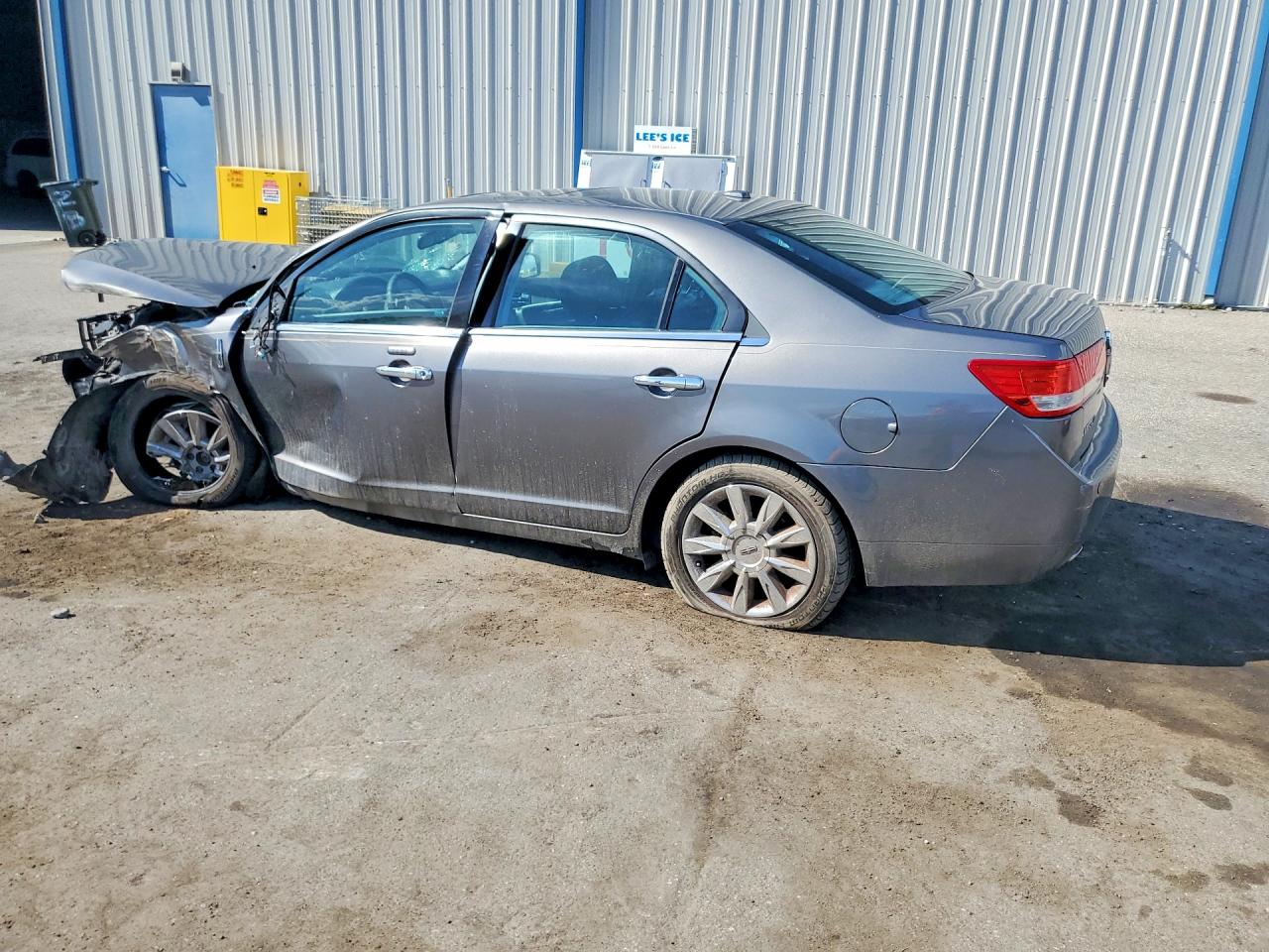2011 Lincoln Mkz Gray vin: 3LNHL2JC2BR768981