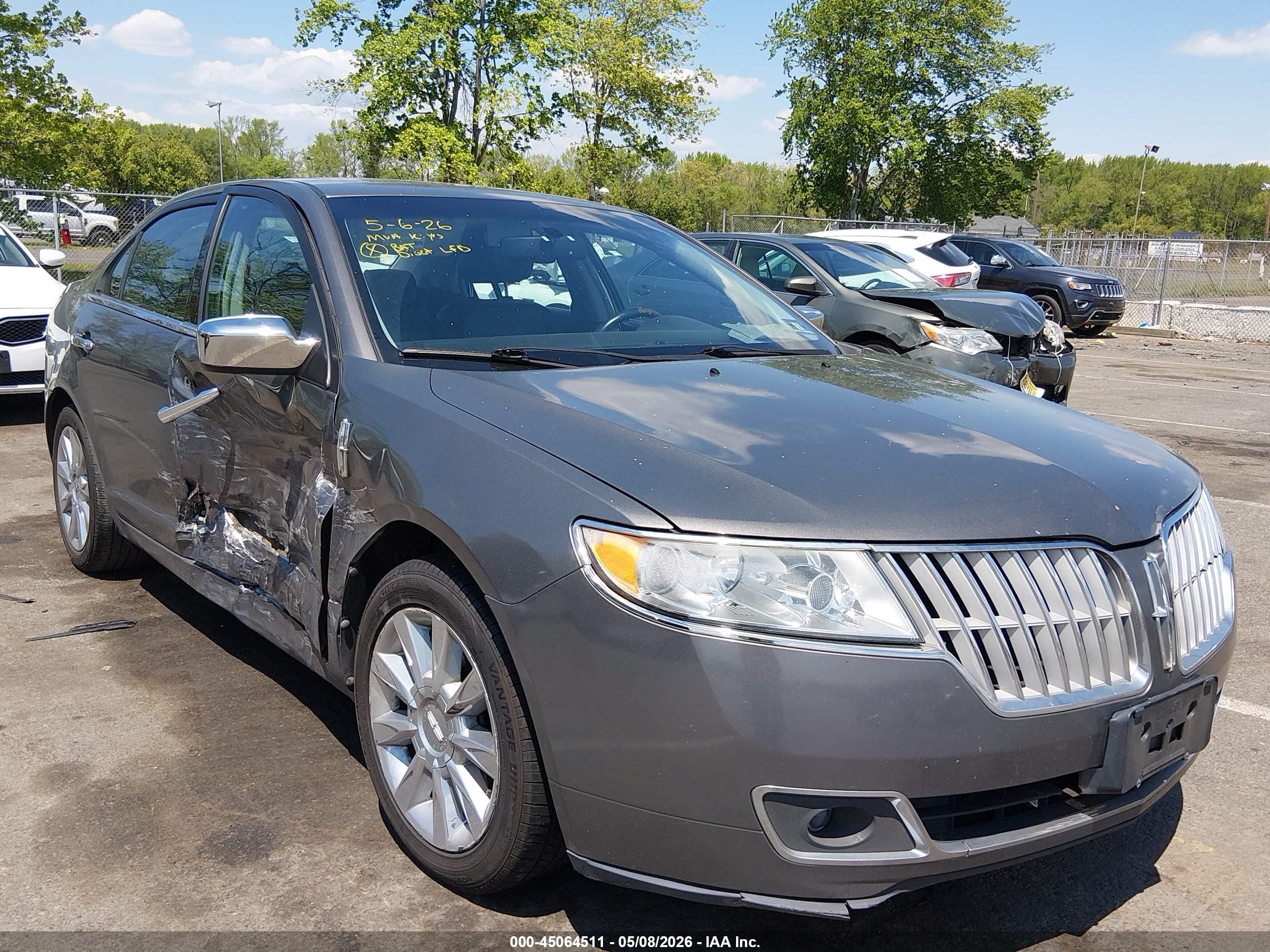 2010 Lincoln Mkz   Gray vin: 3LNHL2JC3AR649920