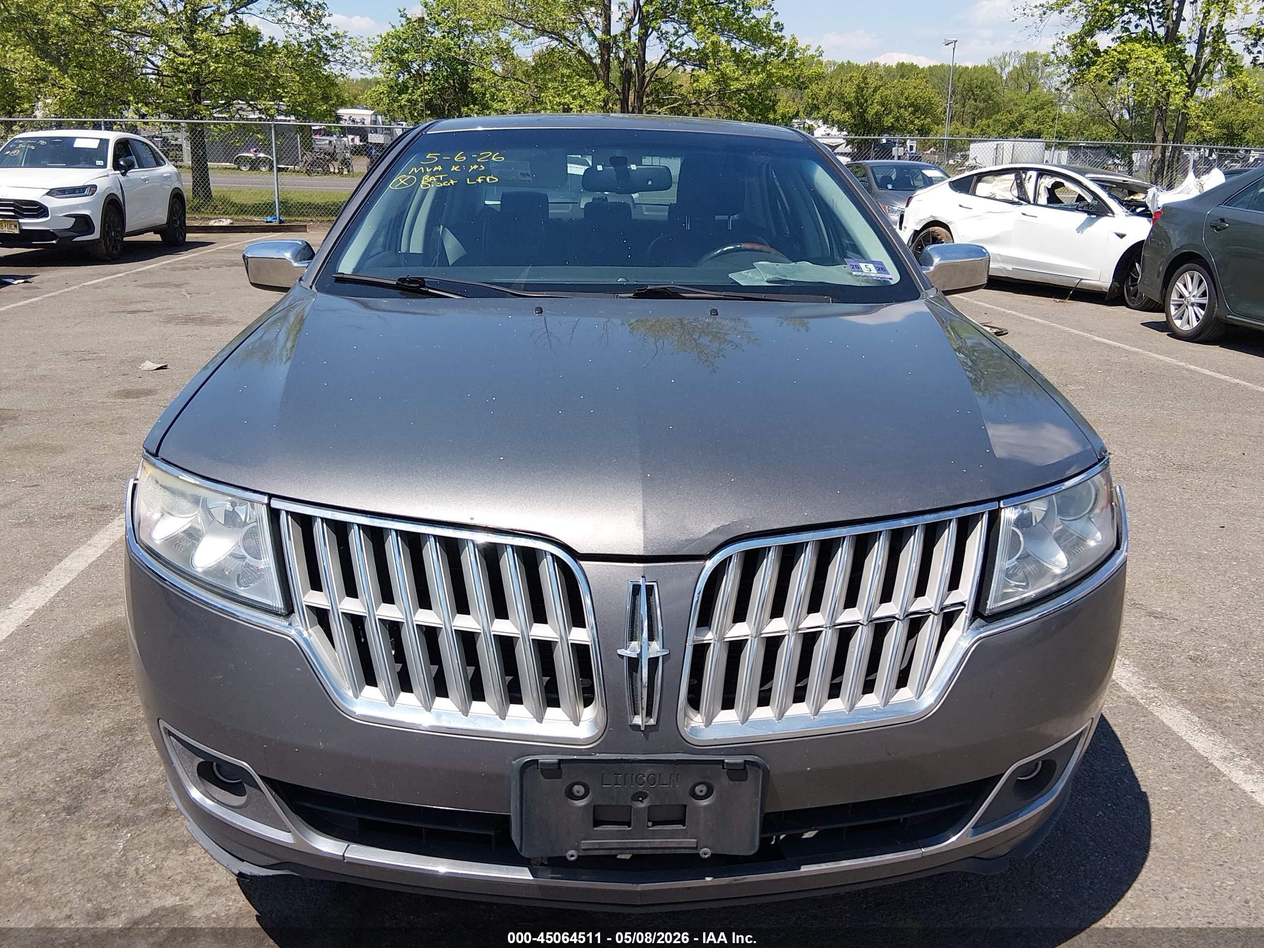 2010 Lincoln Mkz   Gray vin: 3LNHL2JC3AR649920