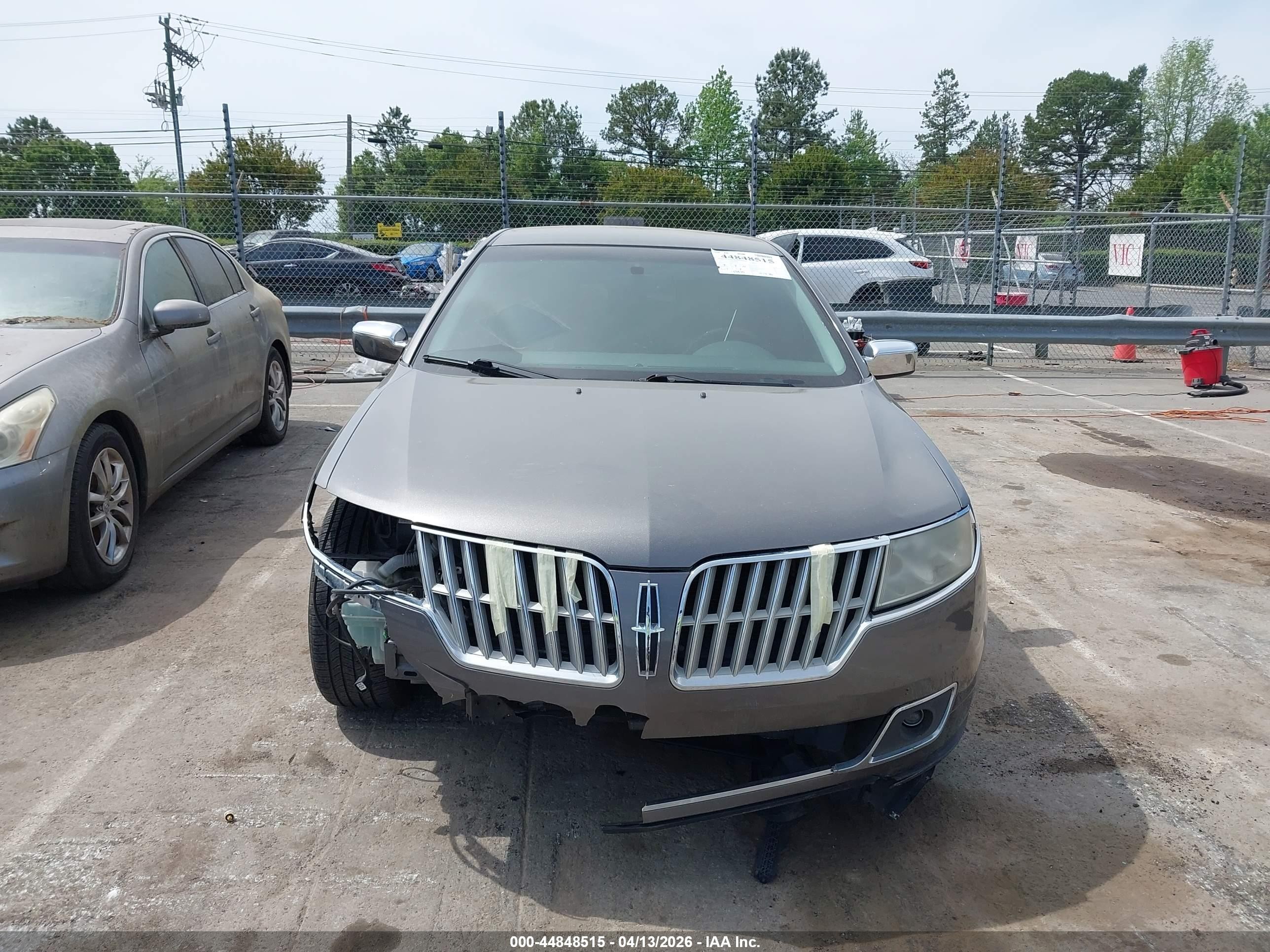 2010 Lincoln Mkz   Gray vin: 3LNHL2JC3AR753775