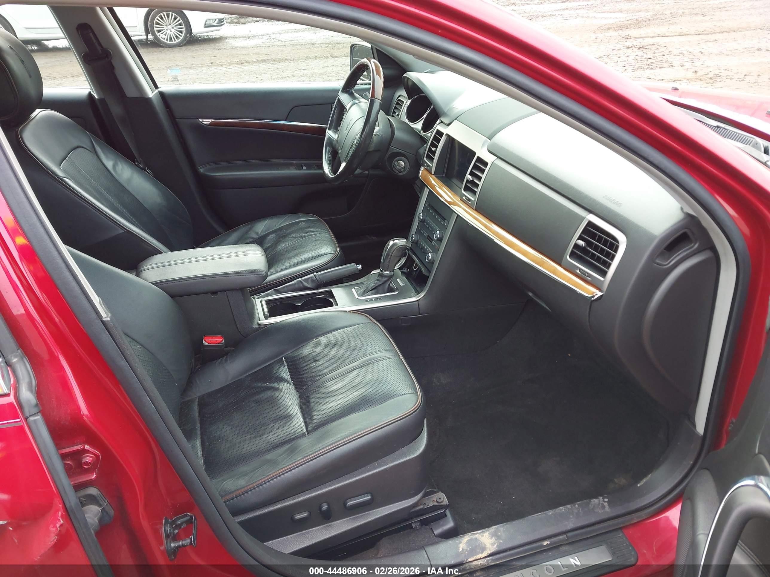 2012 Lincoln Mkz   Red vin: 3LNHL2JC4CR818796