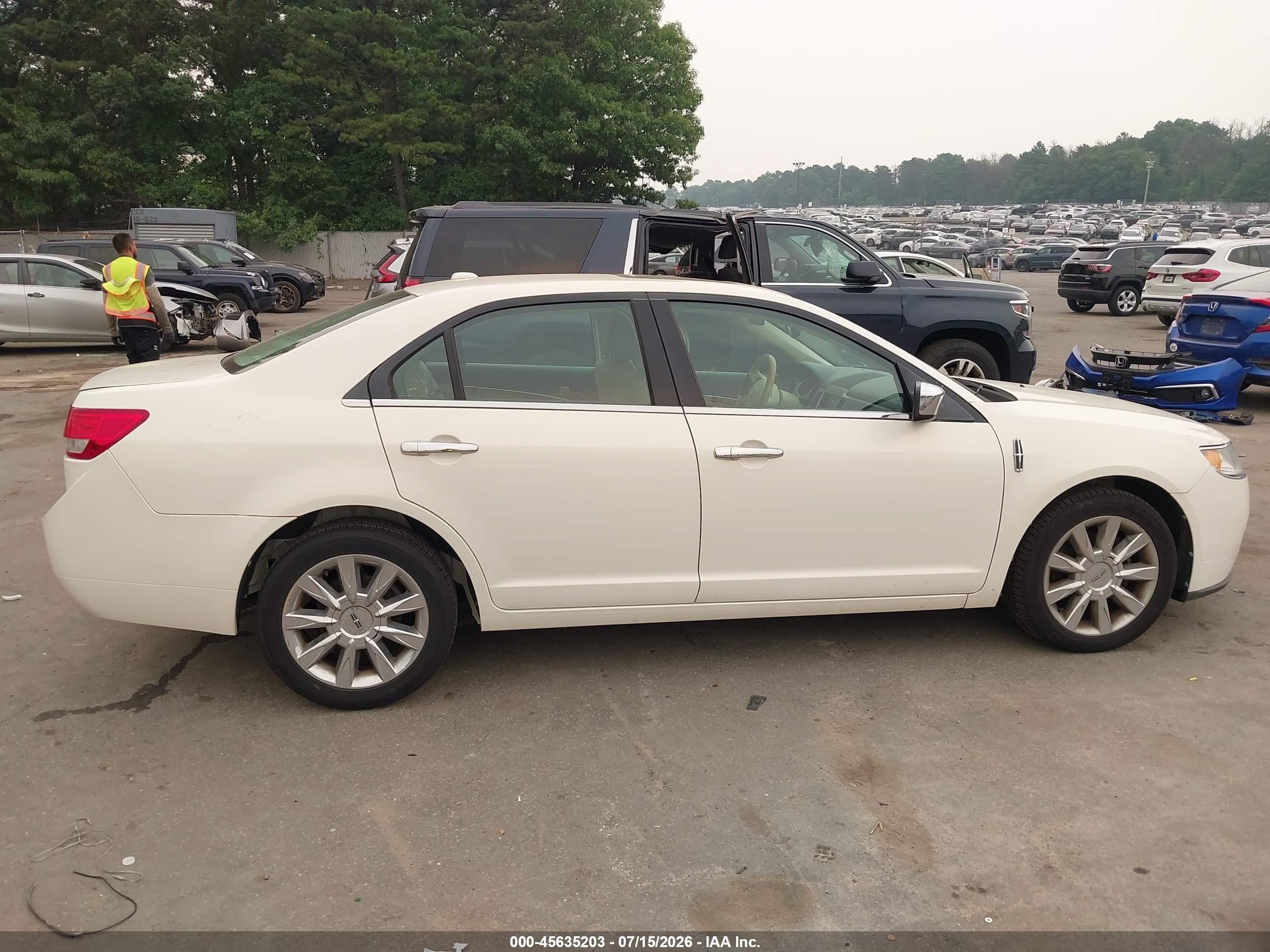 2012 Lincoln Mkz Белый vin: 3LNHL2JC4CR839227