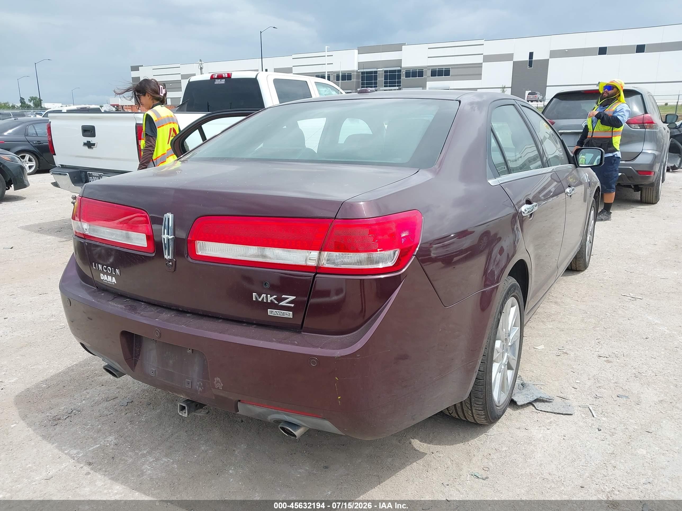 2011 Lincoln Mkz   Maroon vin: 3LNHL2JC5BR769011