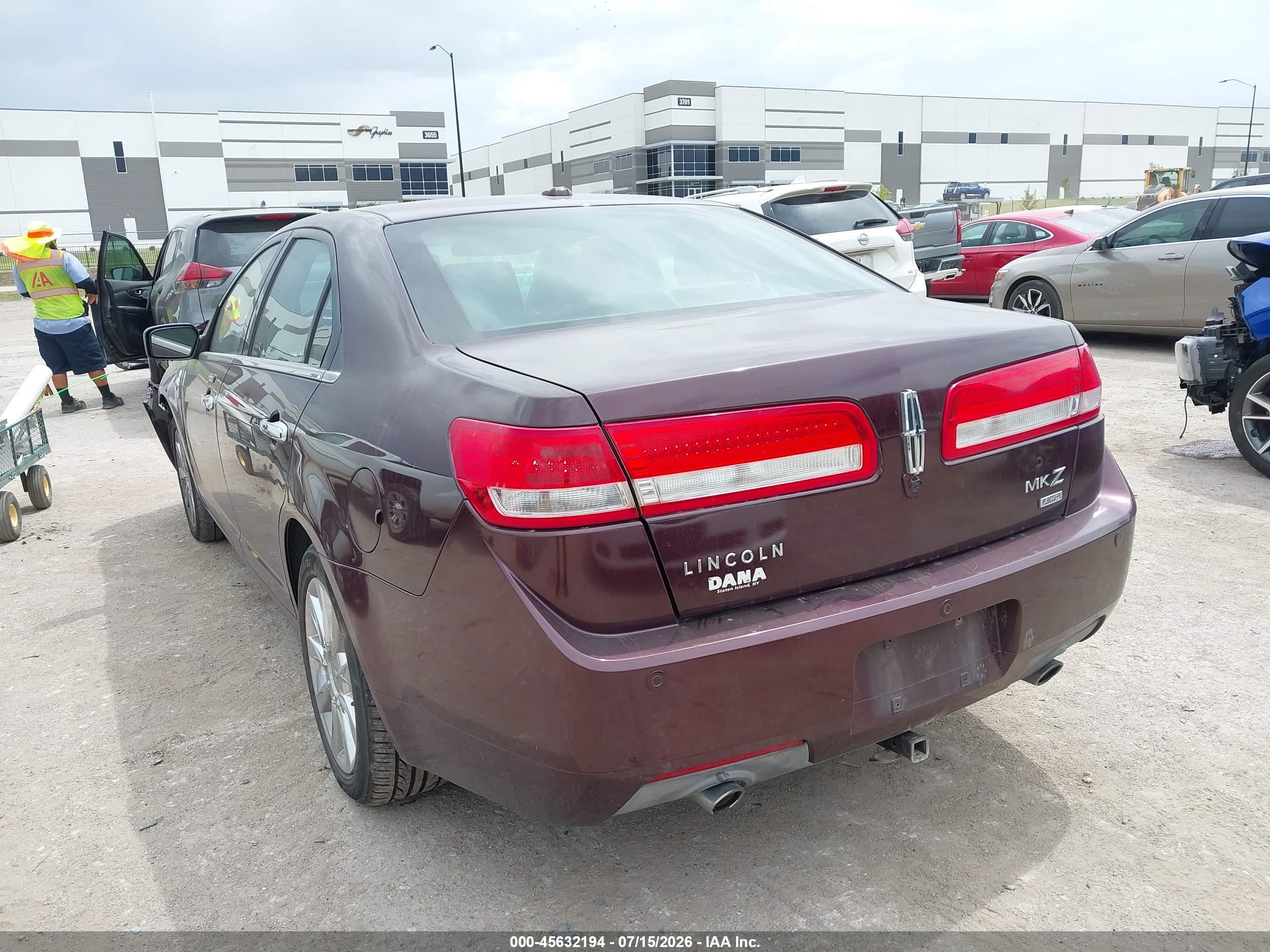 2011 Lincoln Mkz   Maroon vin: 3LNHL2JC5BR769011