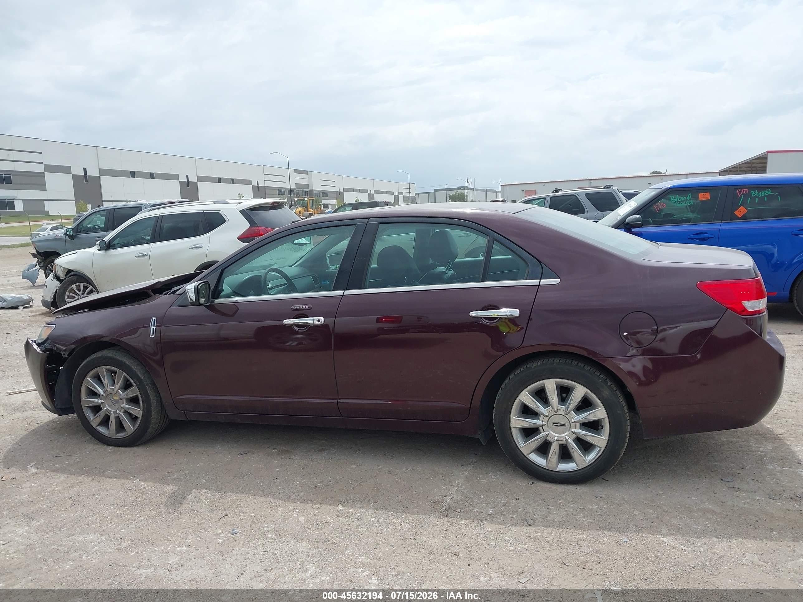 2011 Lincoln Mkz   Maroon vin: 3LNHL2JC5BR769011