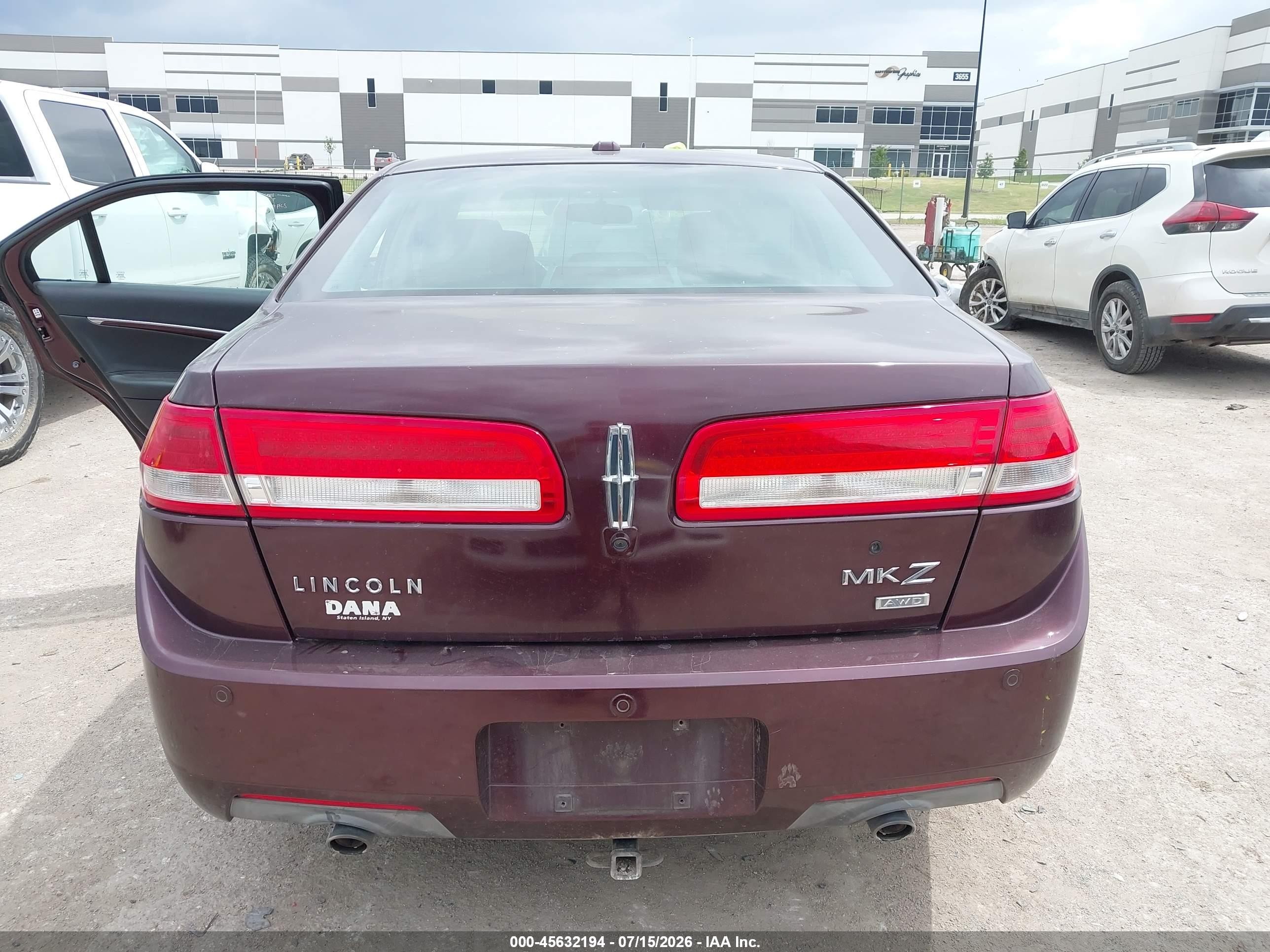 2011 Lincoln Mkz   Maroon vin: 3LNHL2JC5BR769011