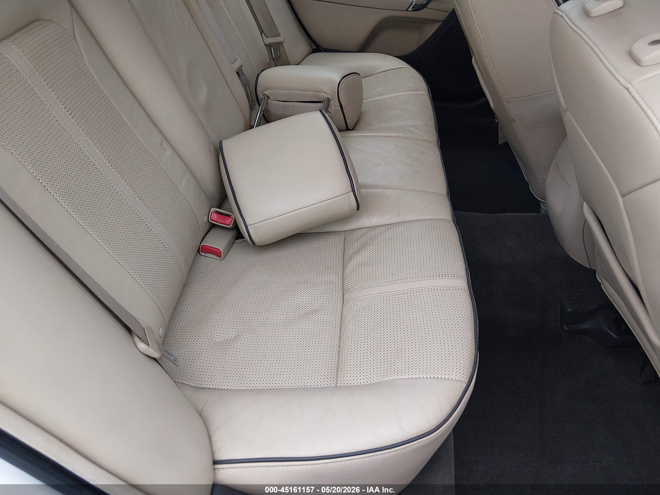 2011 Lincoln Mkz   White vin: 3LNHL2JC6BR764190