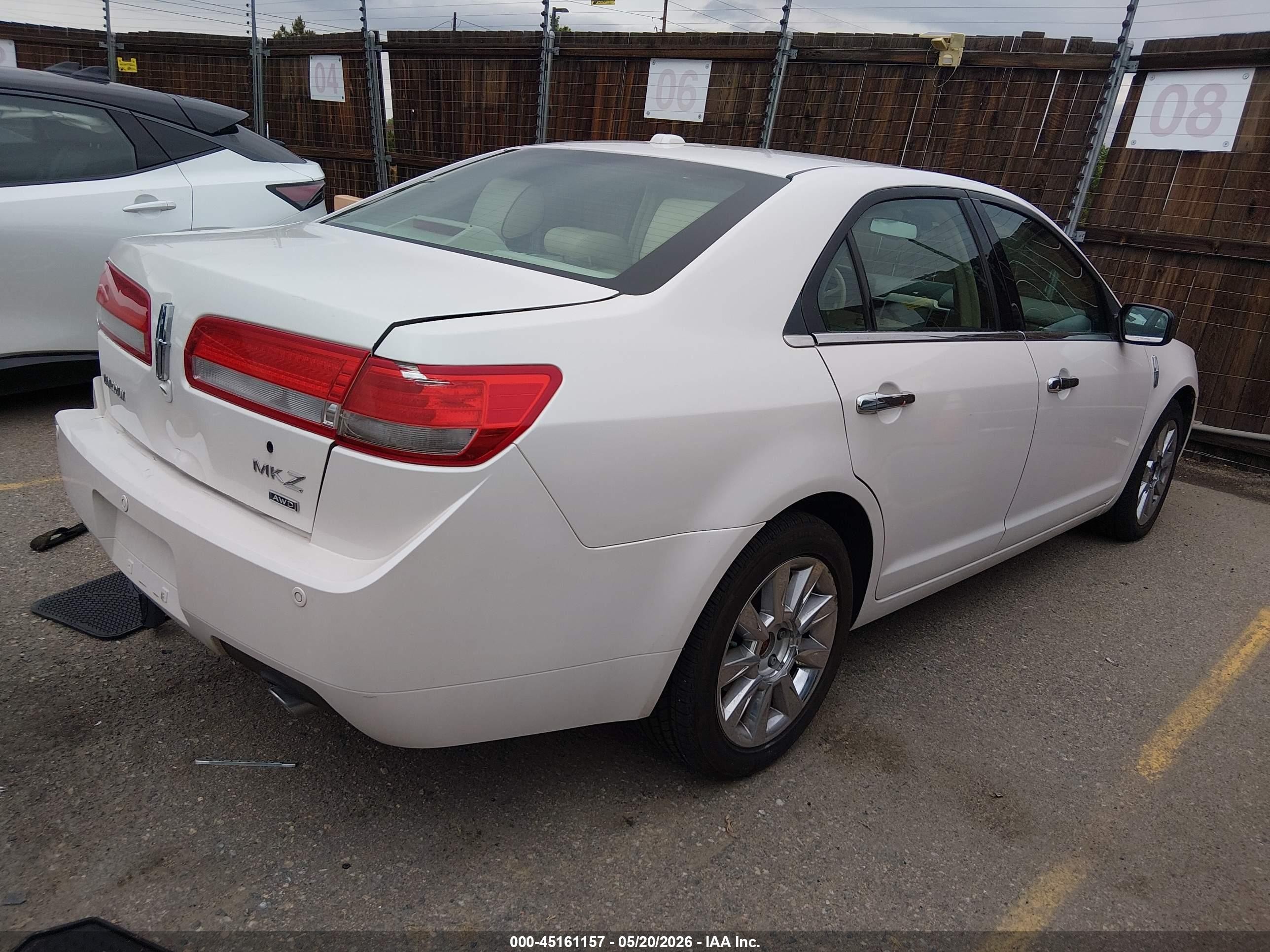2011 Lincoln Mkz   White vin: 3LNHL2JC6BR764190