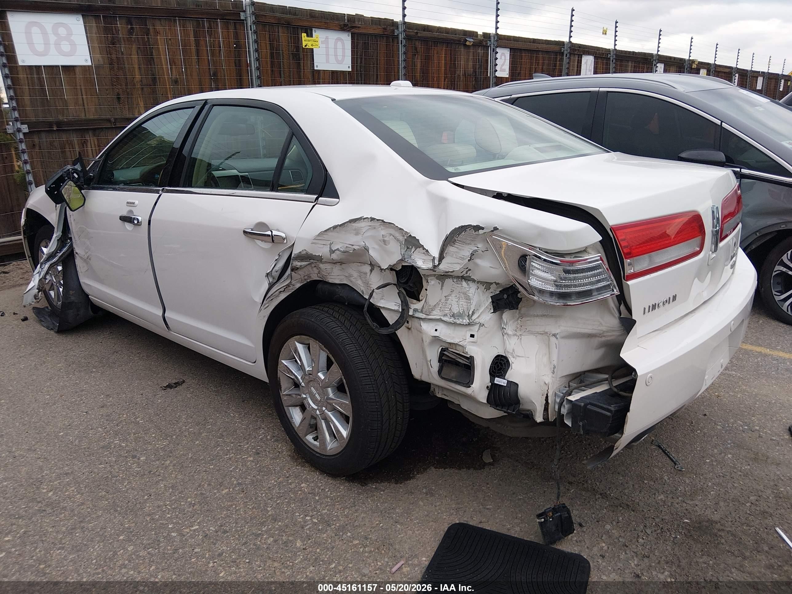 2011 Lincoln Mkz   White vin: 3LNHL2JC6BR764190