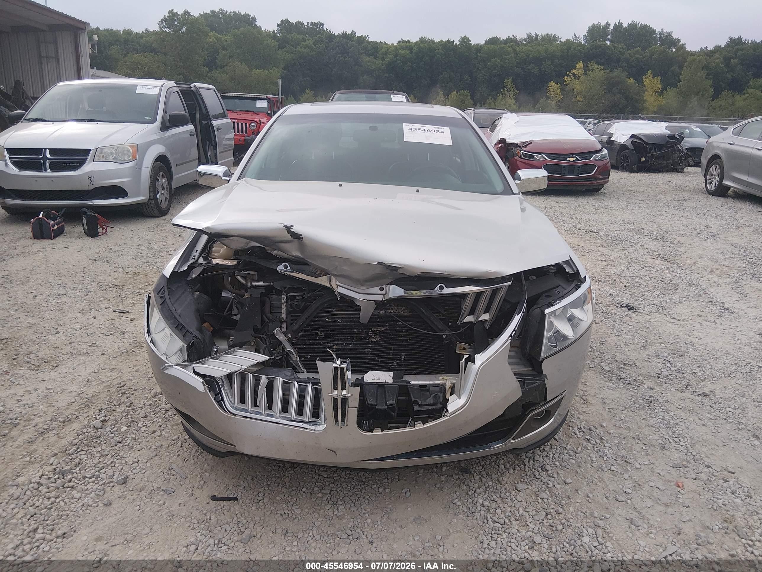2012 Lincoln Mkz Серебряный vin: 3LNHL2JC7CR800793