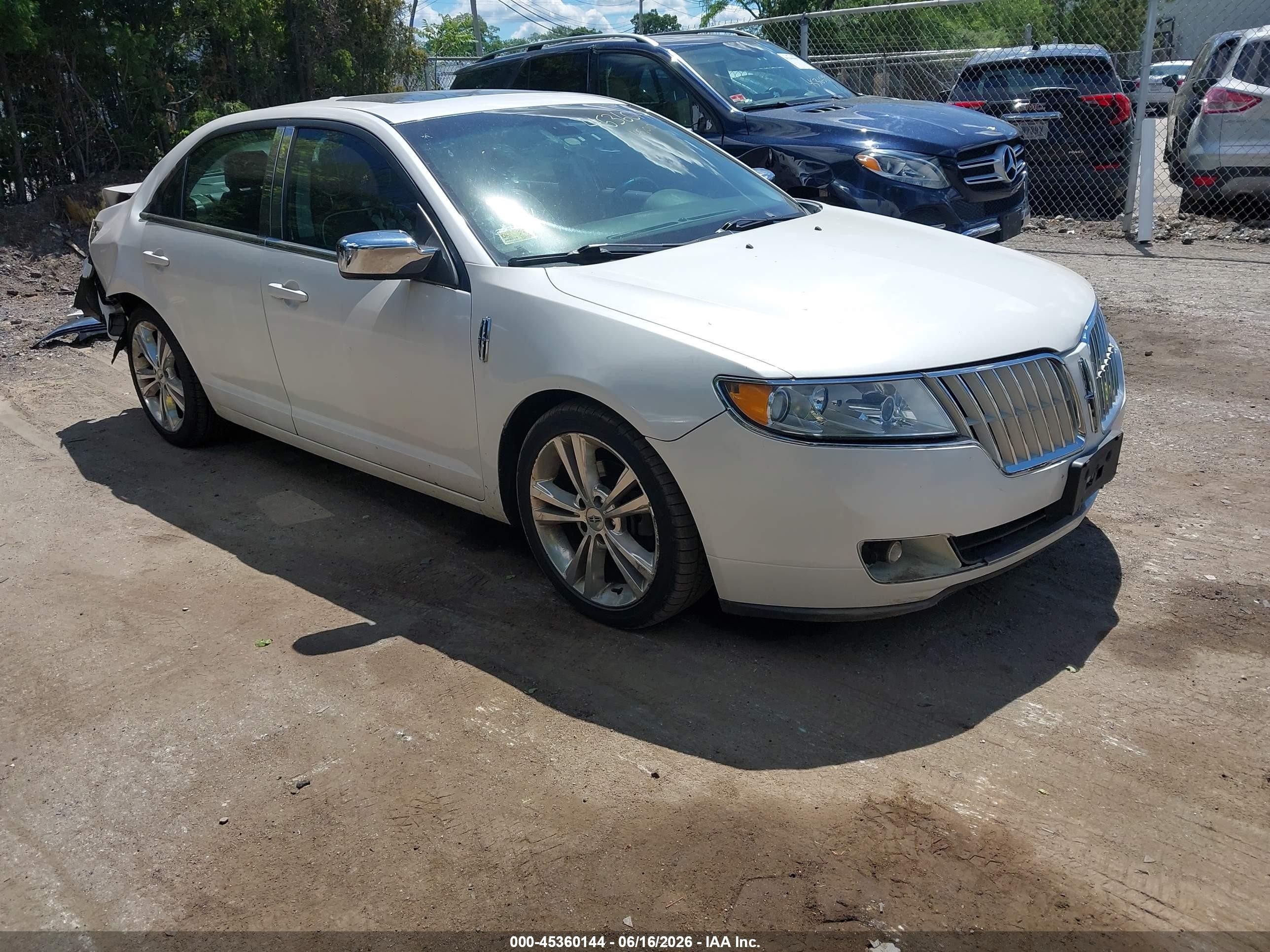 2012 Lincoln Mkz   White vin: 3LNHL2JC8CR824682