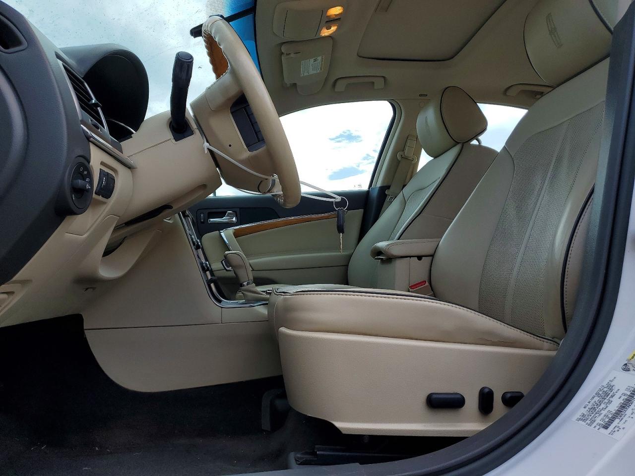 2012 Lincoln Mkz White vin: 3LNHL2JC9CR830779
