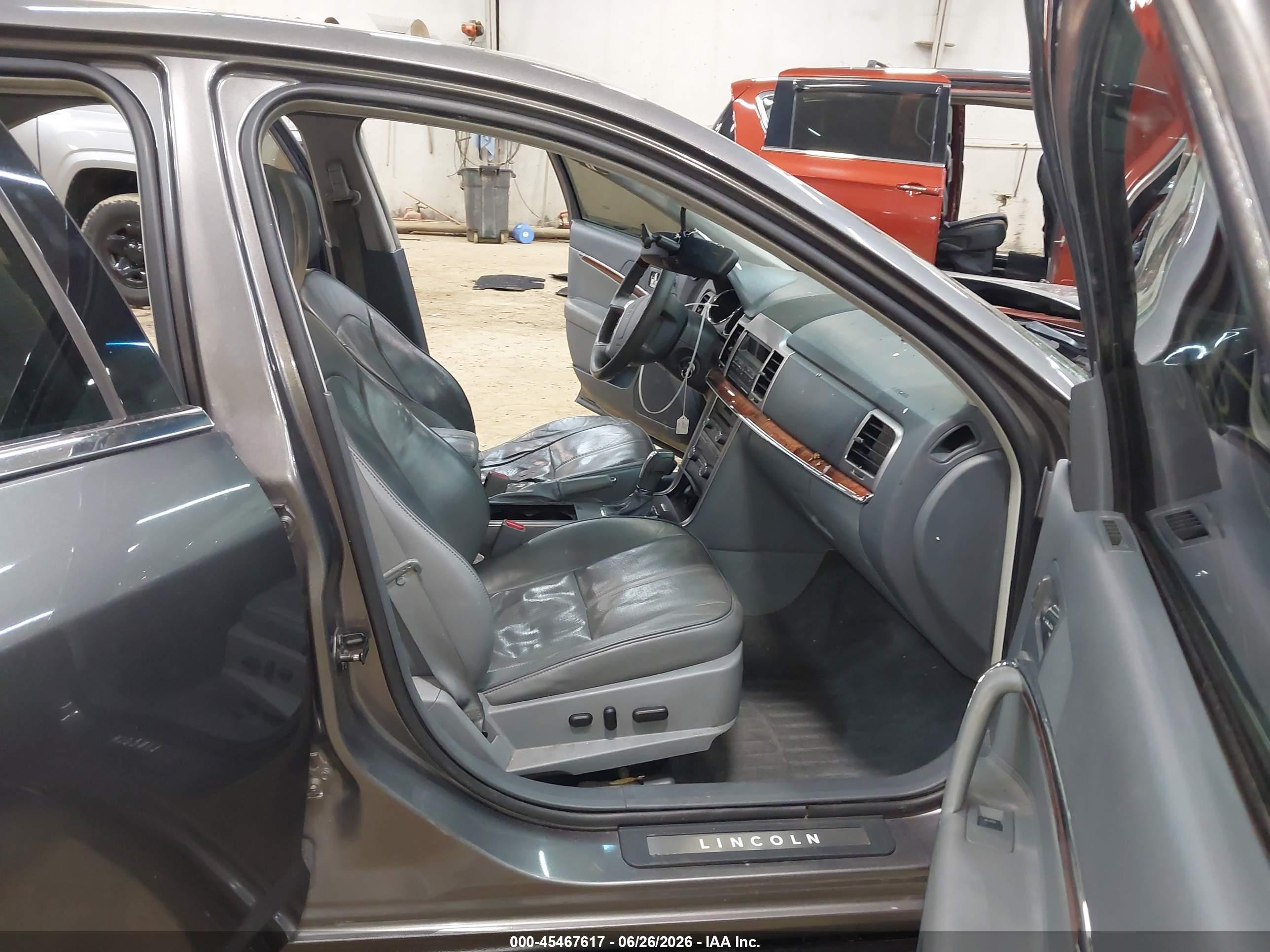 2010 Lincoln Mkz   Gray vin: 3LNHL2JCXAR624867