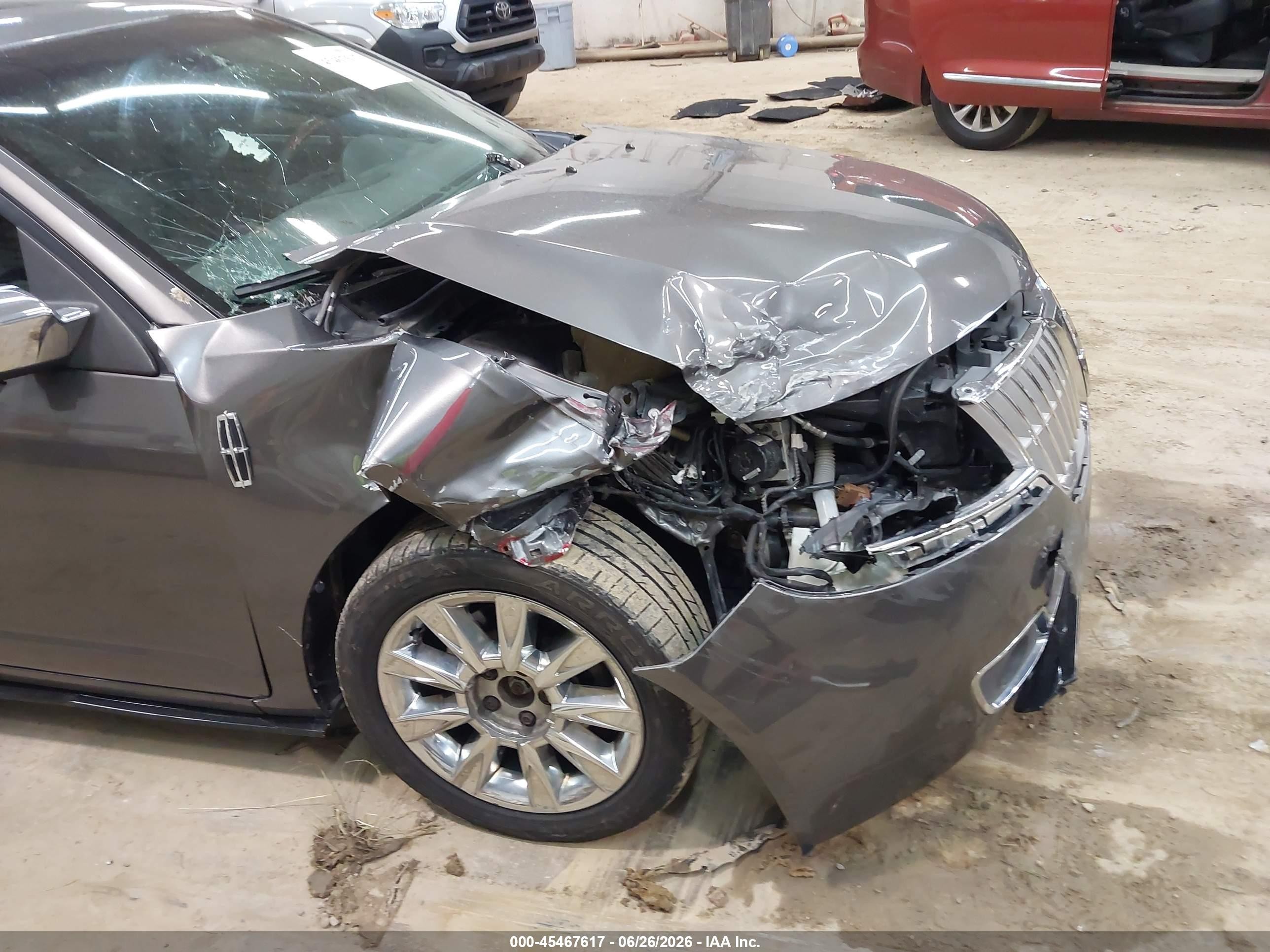 2010 Lincoln Mkz   Gray vin: 3LNHL2JCXAR624867