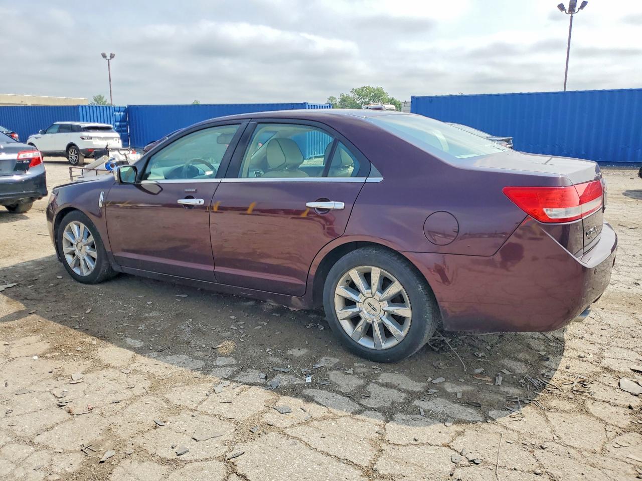 2011 Lincoln Mkz Burgundy vin: 3LNHL2JCXBR769392