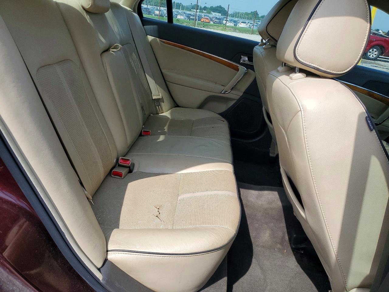 2011 Lincoln Mkz Burgundy vin: 3LNHL2JCXBR769392