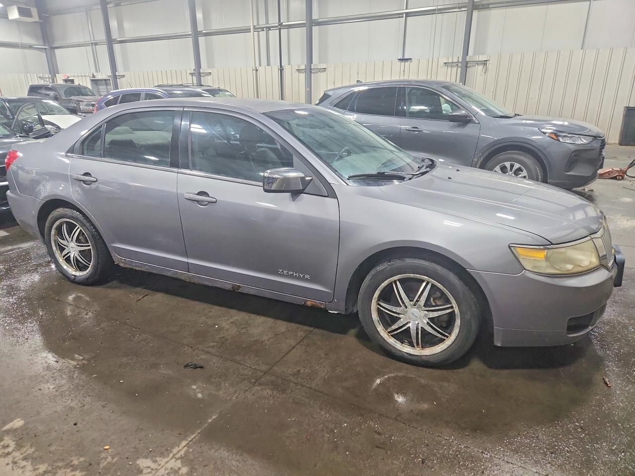 2006 Lincoln Zephyr Silver vin: 3LNHM26136R609381