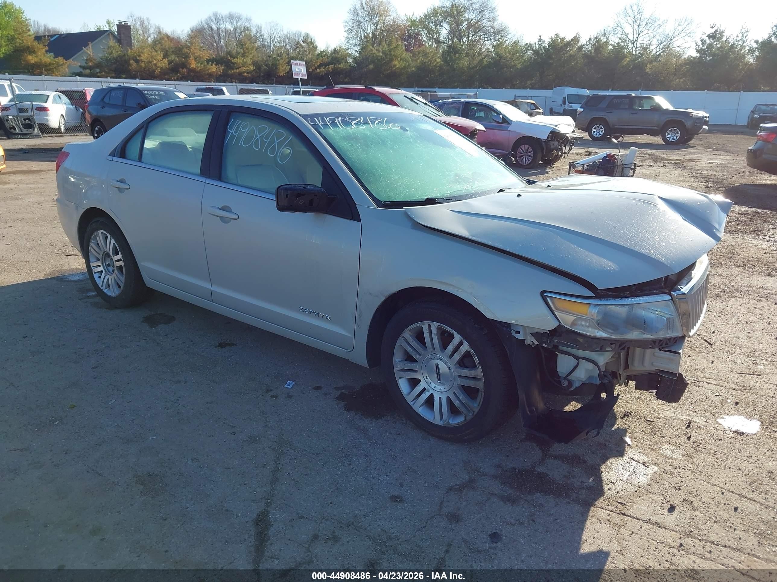 2006 Lincoln Zephyr   Cream vin: 3LNHM26136R647208