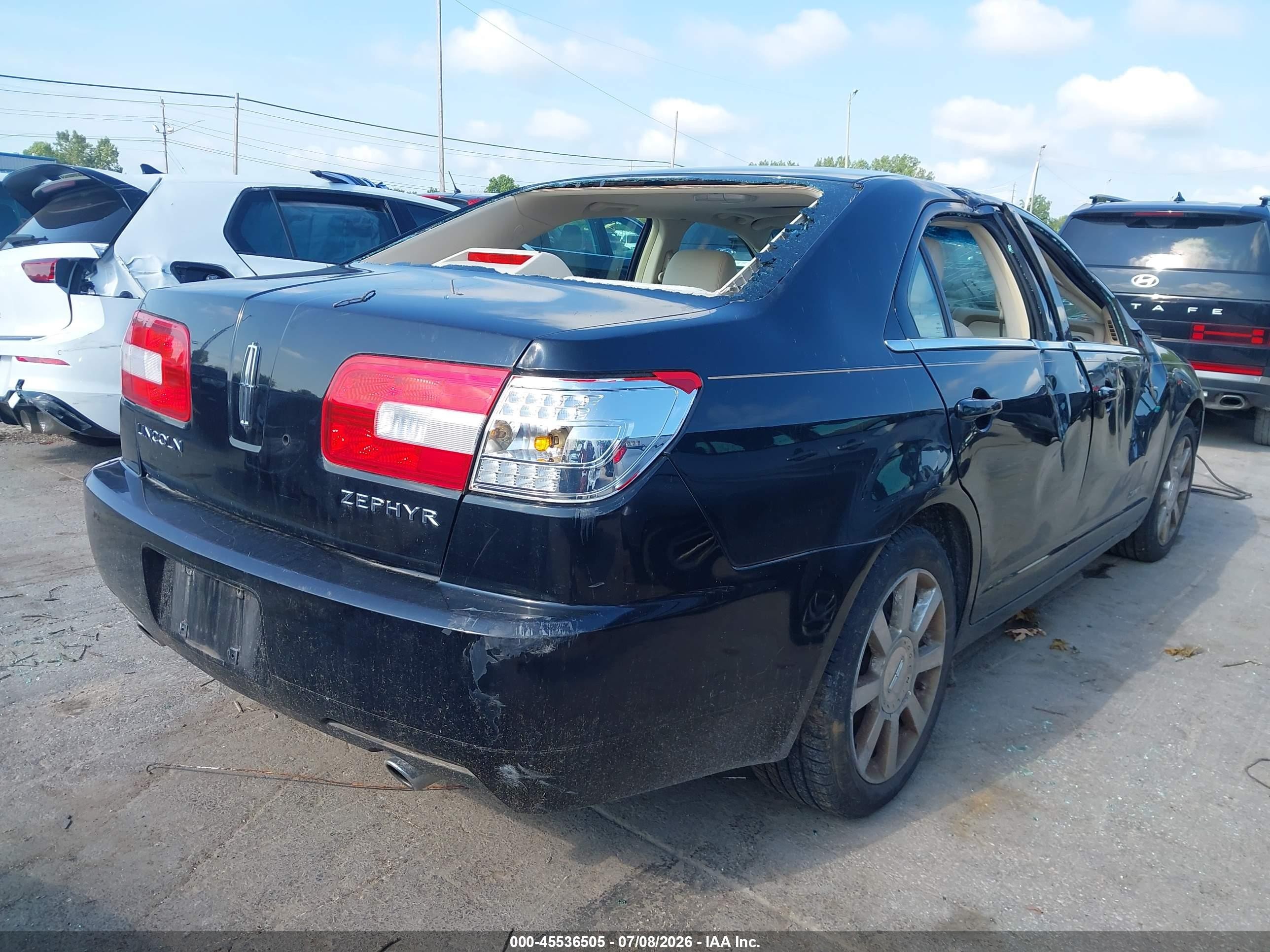 2006 Lincoln Zephyr   Black vin: 3LNHM26146R639814