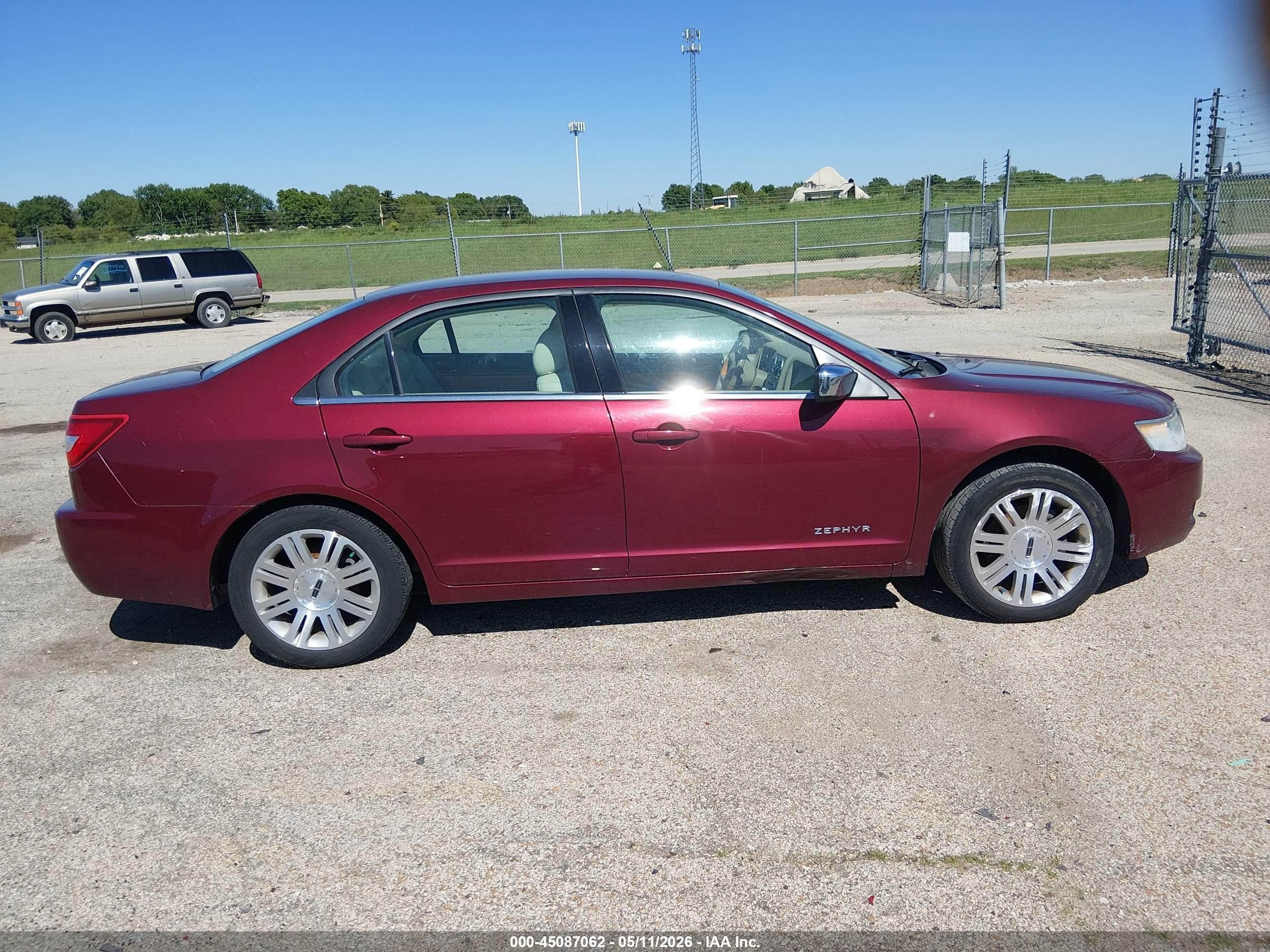 2006 Lincoln Zephyr   Red vin: 3LNHM26146R667726