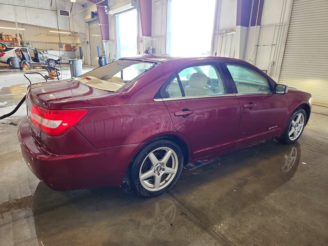 2006 Lincoln Zephyr Maroon vin: 3LNHM26156R639966