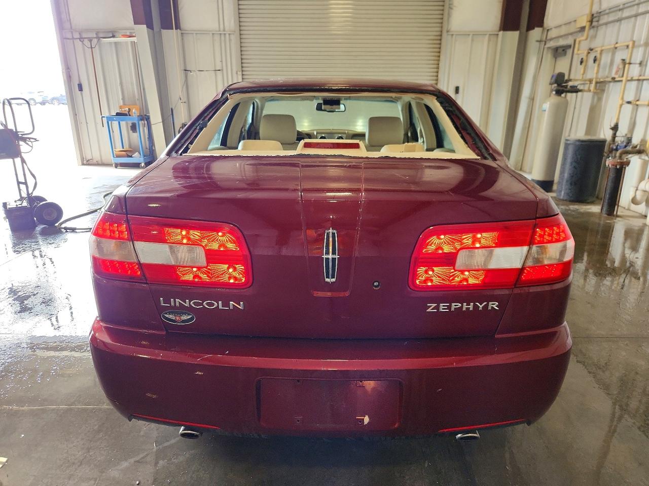 2006 Lincoln Zephyr Maroon vin: 3LNHM26156R639966