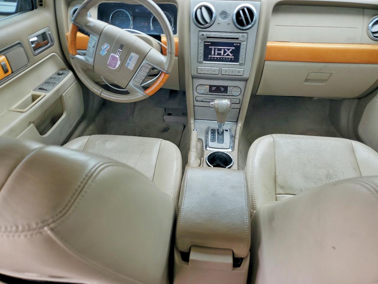 2006 Lincoln Zephyr White vin: 3LNHM26166R667825