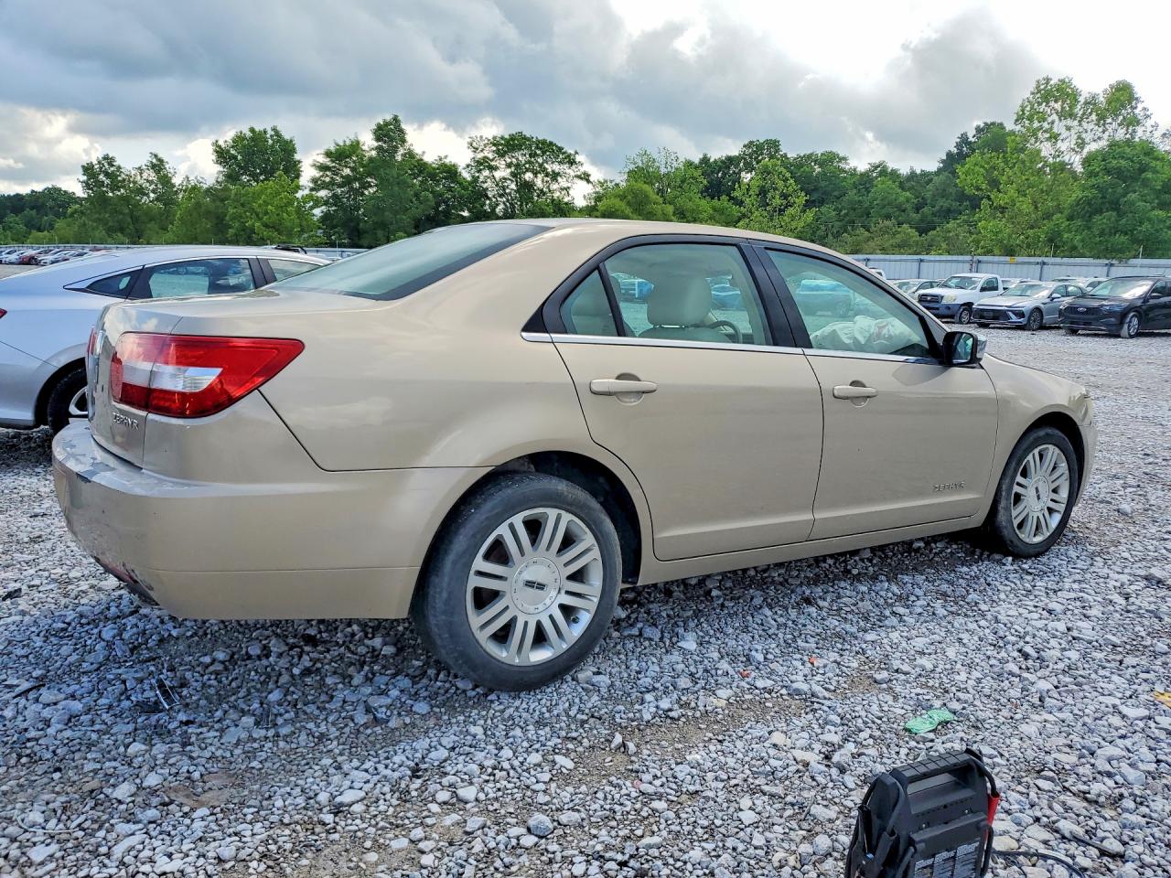 2006 Lincoln Zephyr Gold vin: 3LNHM26196R613340