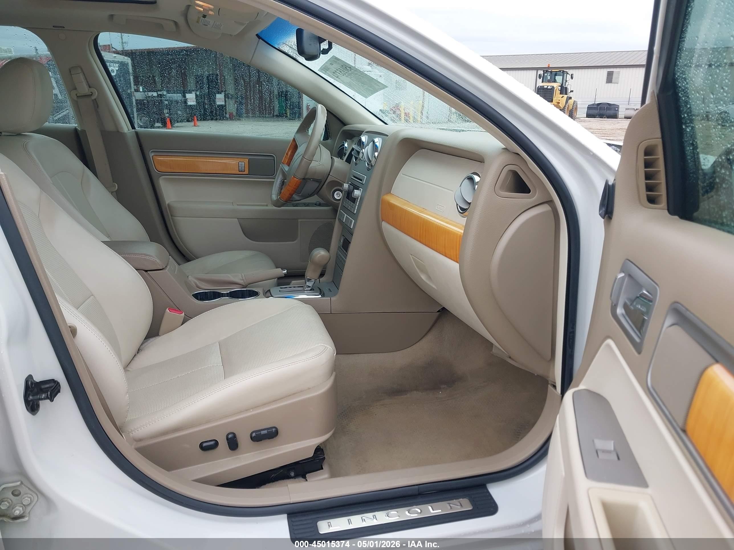 2009 Lincoln Mkz   White vin: 3LNHM26T29R609149