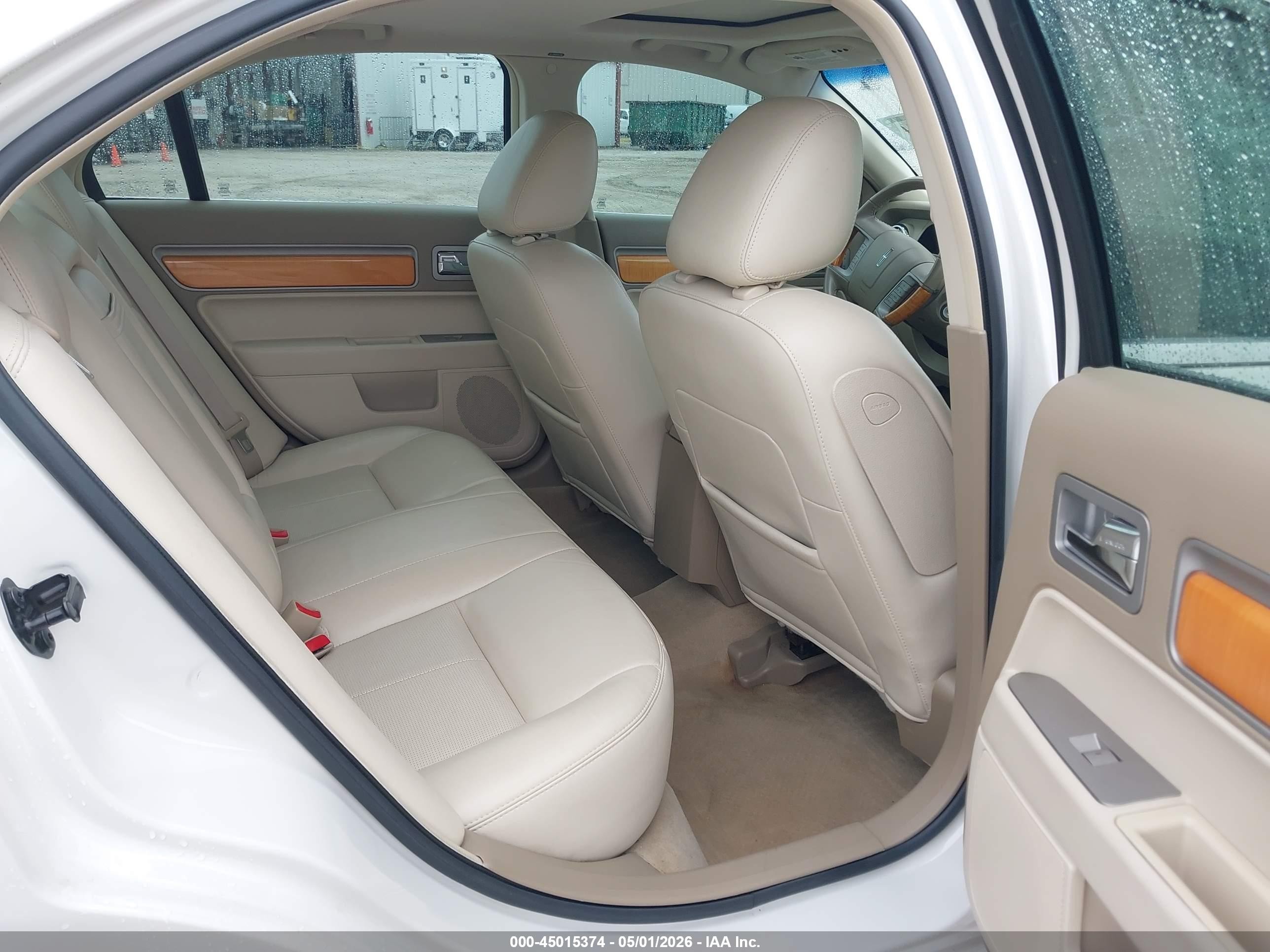 2009 Lincoln Mkz   White vin: 3LNHM26T29R609149