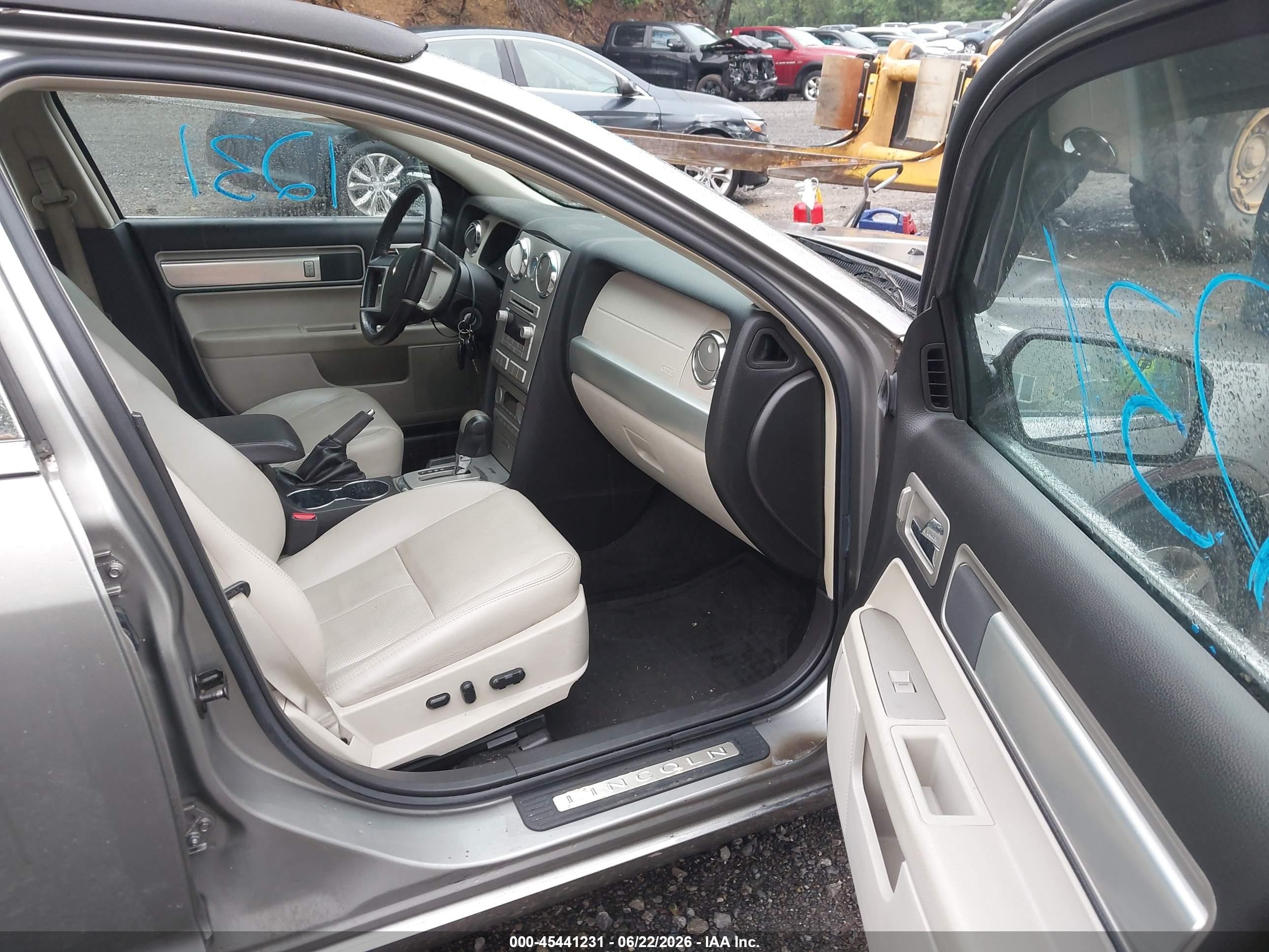 2008 Lincoln Mkz   Beige vin: 3LNHM26T38R650694