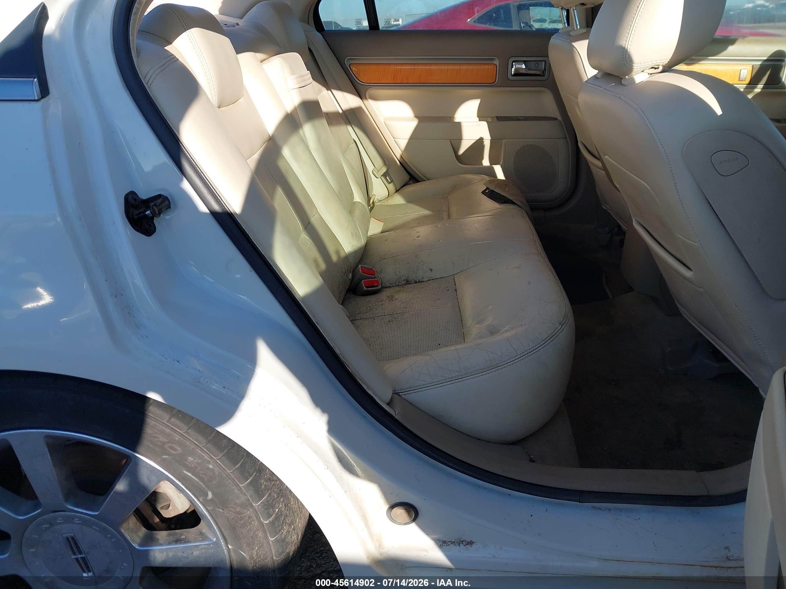 2009 Lincoln Mkz   White vin: 3LNHM26T39R608334