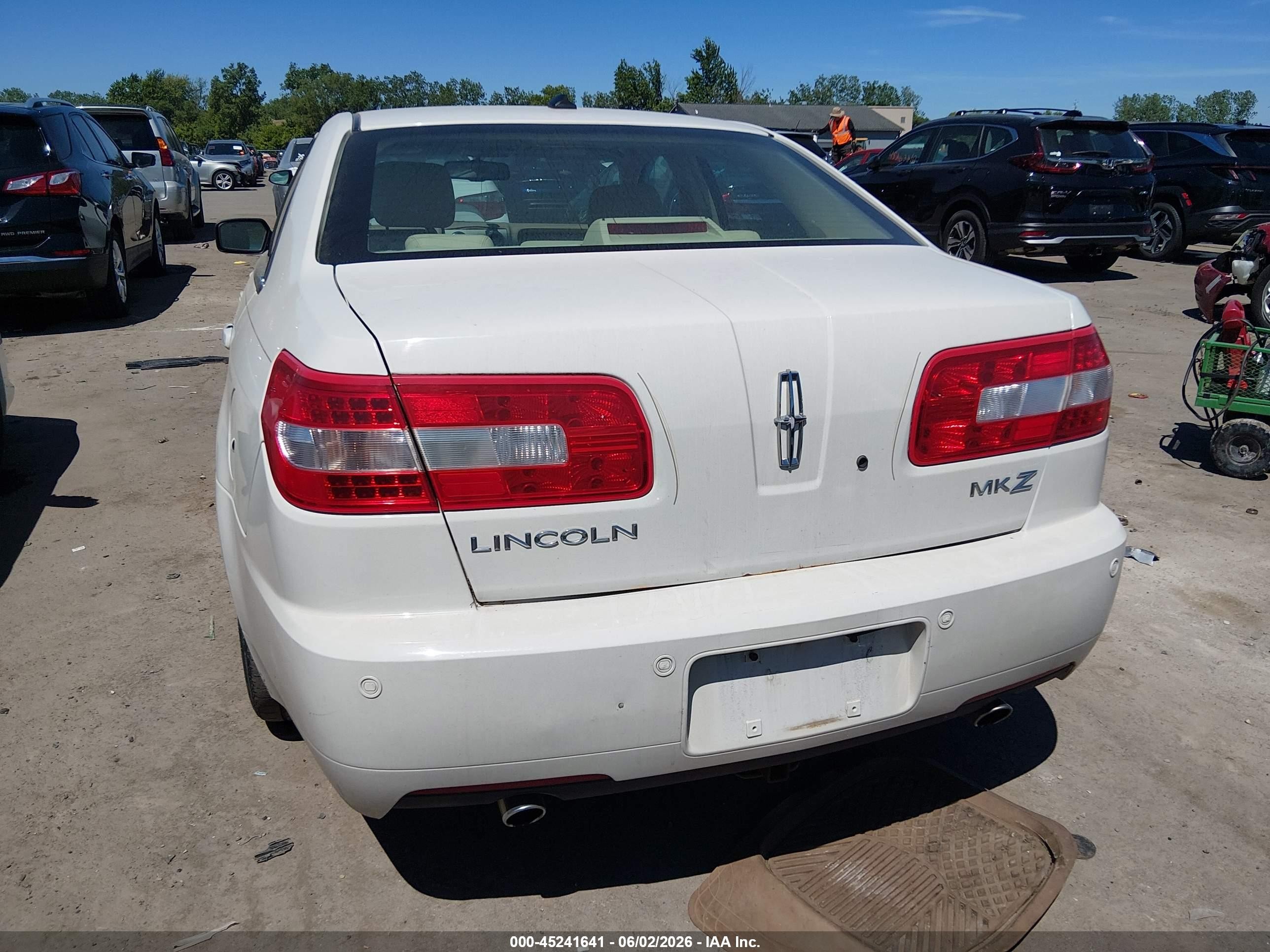 2008 Lincoln Mkz   White vin: 3LNHM26T48R664832