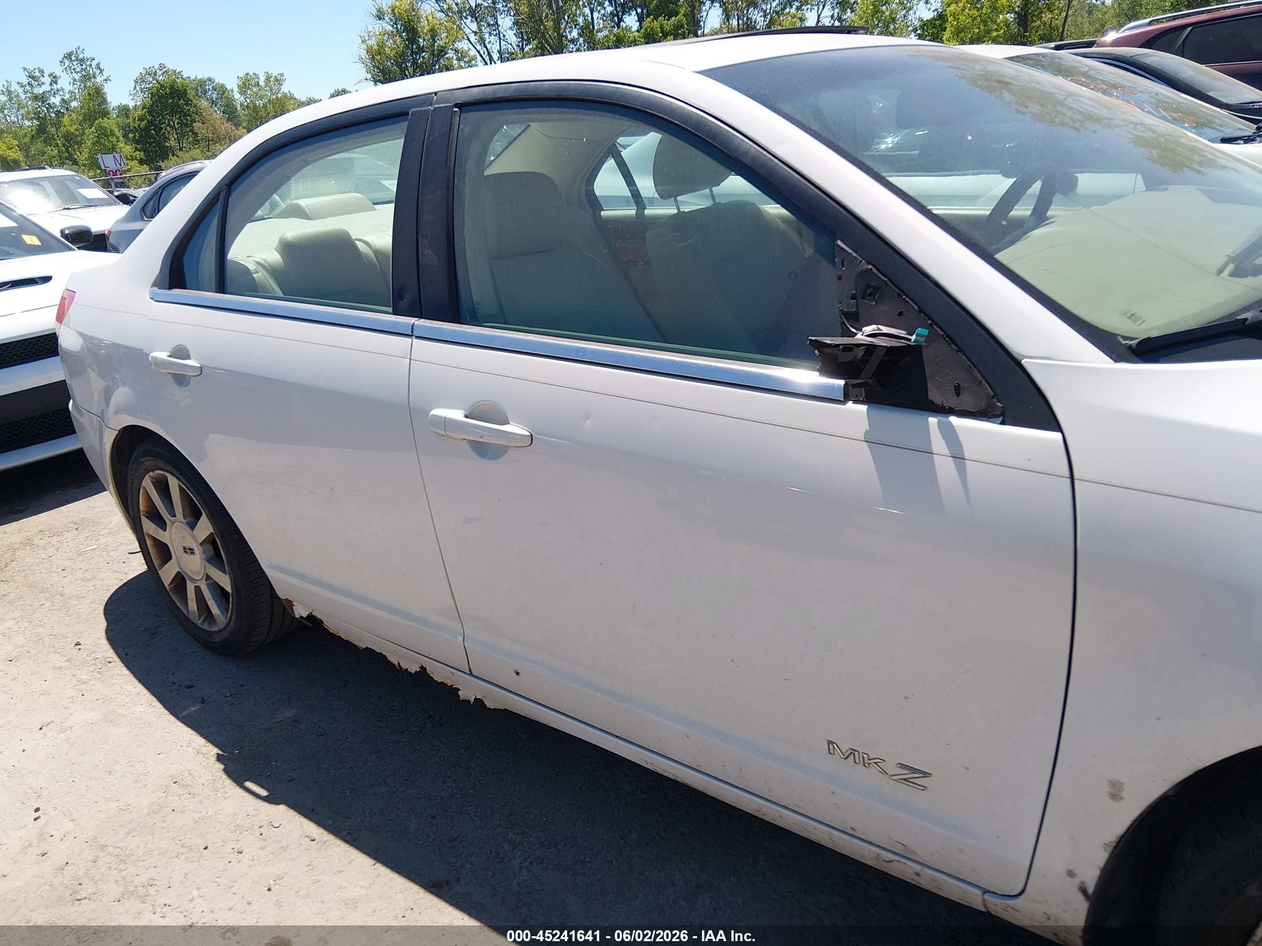 2008 Lincoln Mkz   White vin: 3LNHM26T48R664832