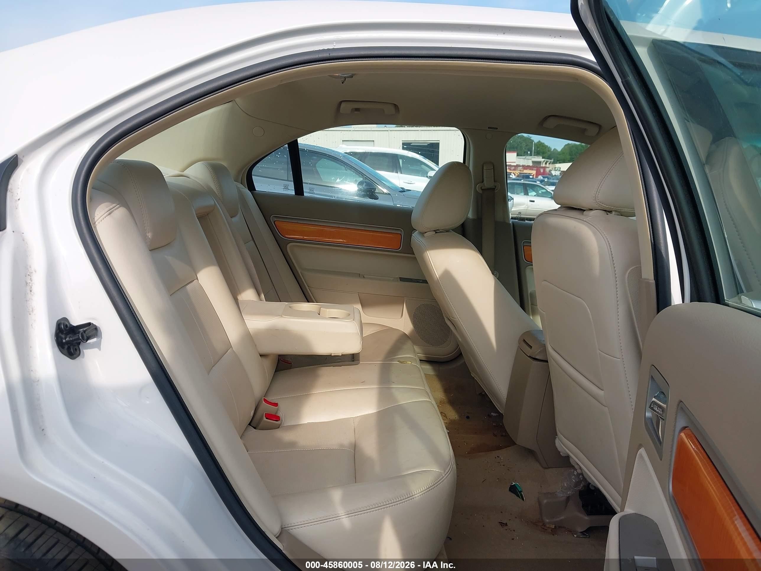 2009 Lincoln Mkz   White vin: 3LNHM26T49R610142