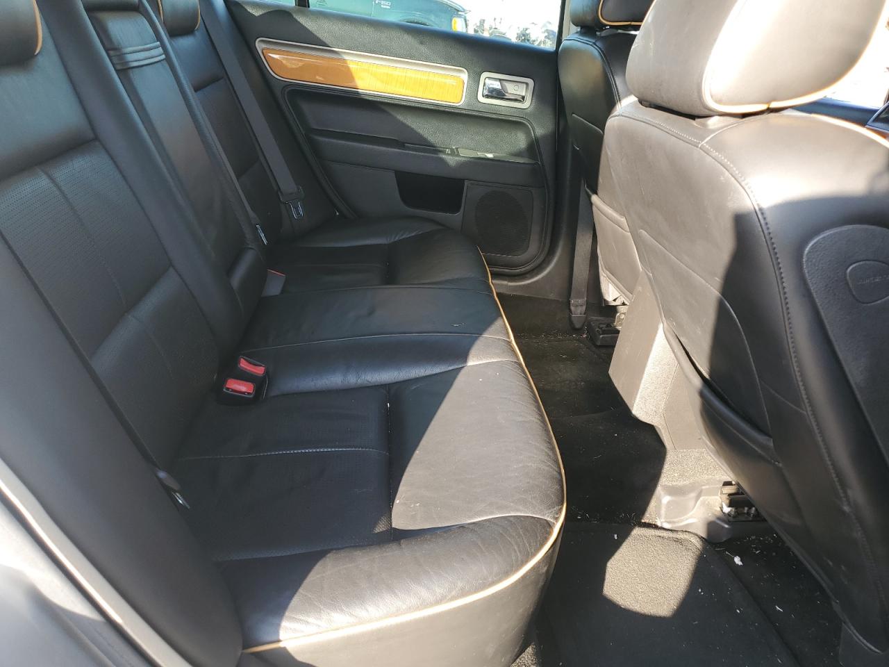 2009 Lincoln Mkz Silver vin: 3LNHM26T69R613141