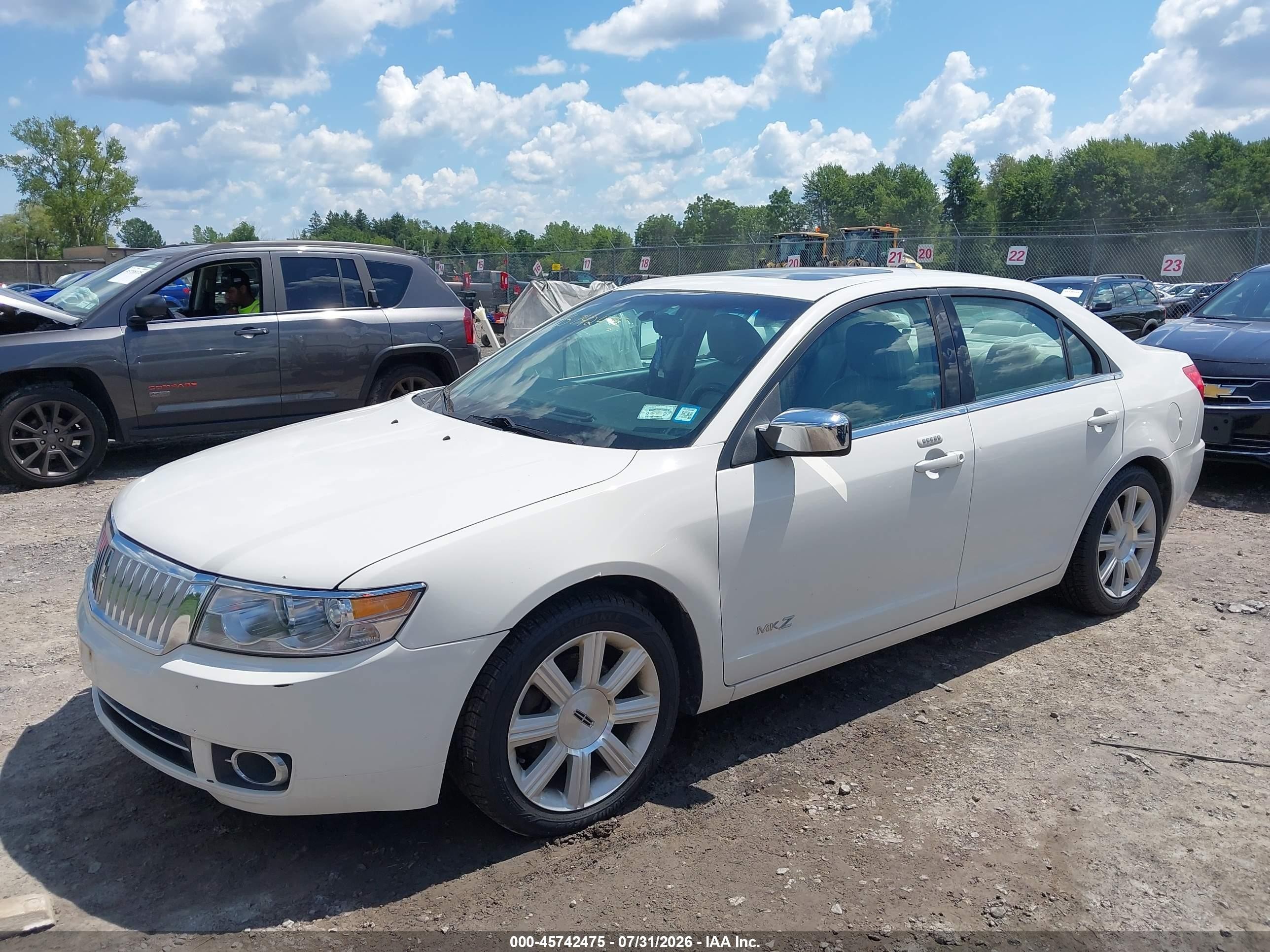 2009 Lincoln Mkz   White vin: 3LNHM26T69R627797