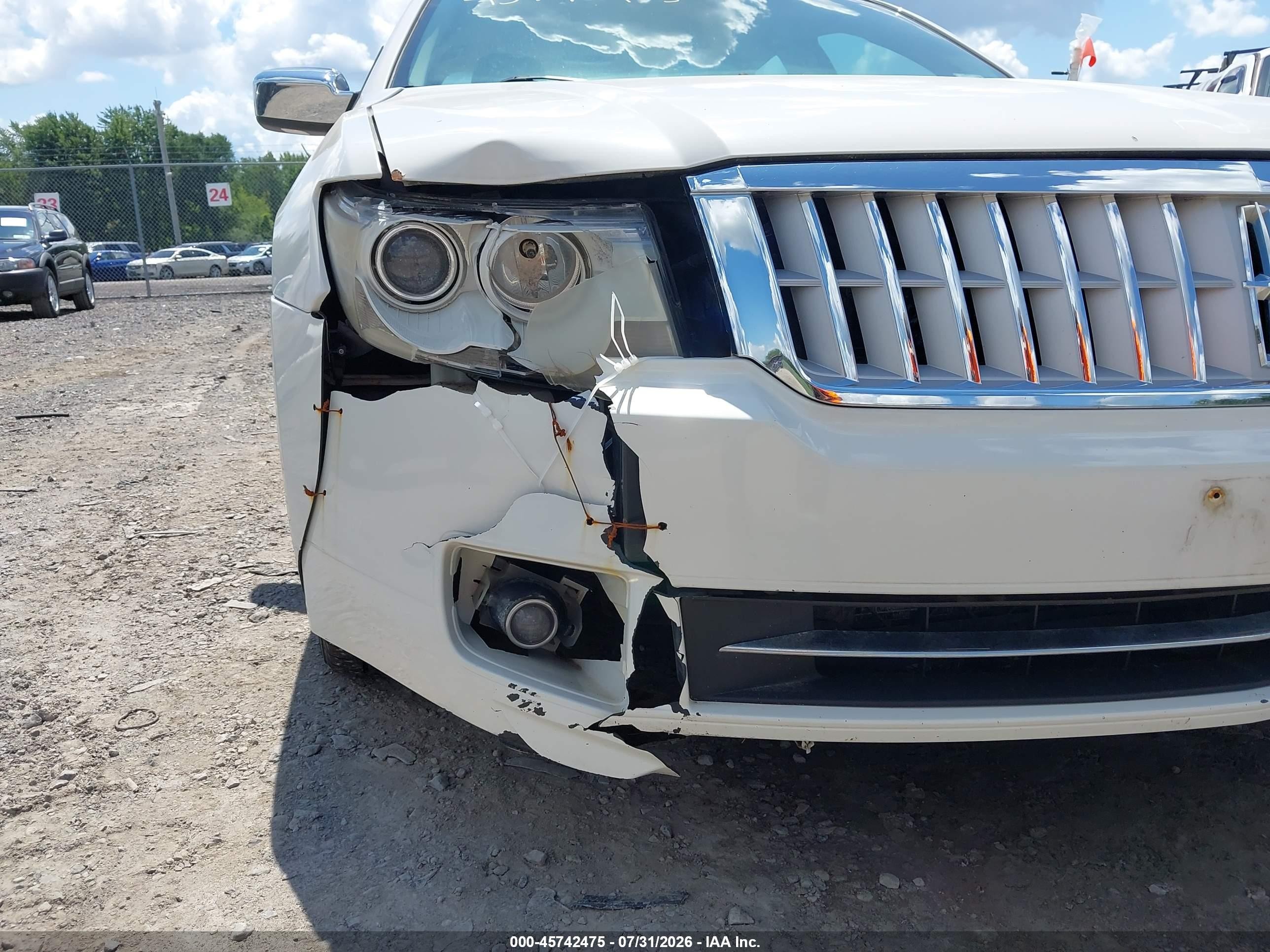 2009 Lincoln Mkz   White vin: 3LNHM26T69R627797