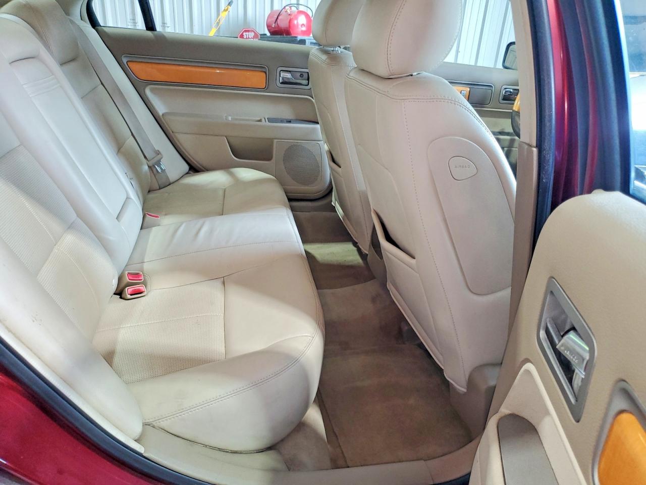 2007 Lincoln Mkz Красный vin: 3LNHM26T77R655511