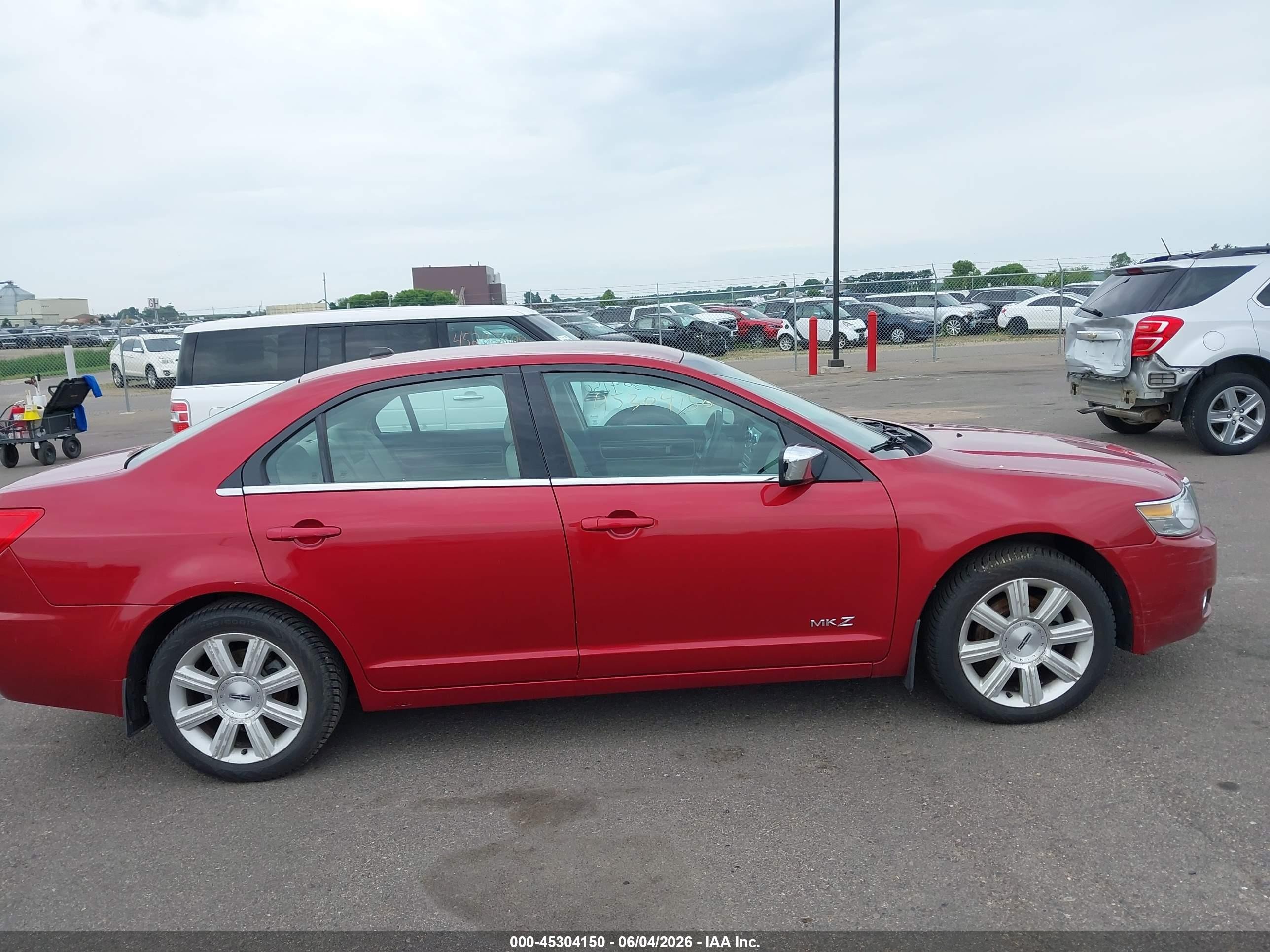 2008 Lincoln Mkz   Red vin: 3LNHM26T78R667854