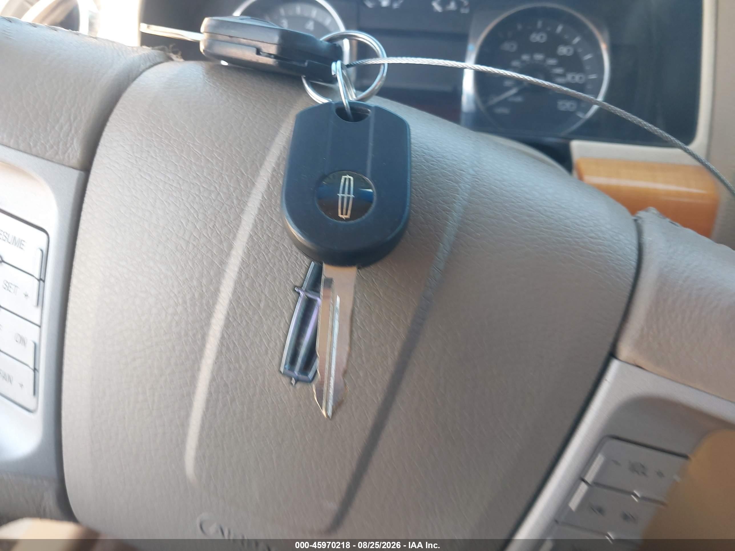 2007 Lincoln Mkz   White vin: 3LNHM26T87R664623