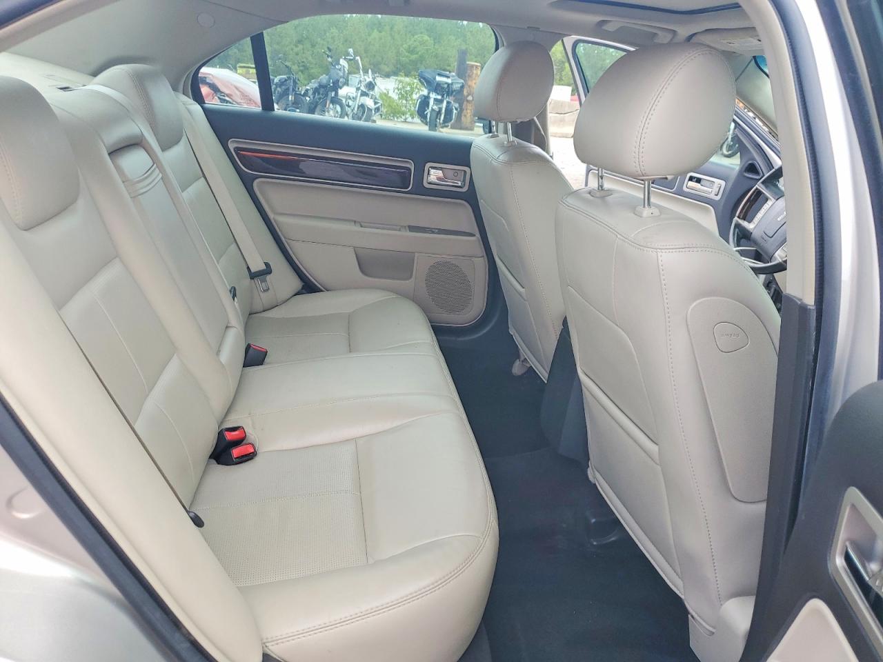 2008 Lincoln Mkz Silver vin: 3LNHM26T98R625492