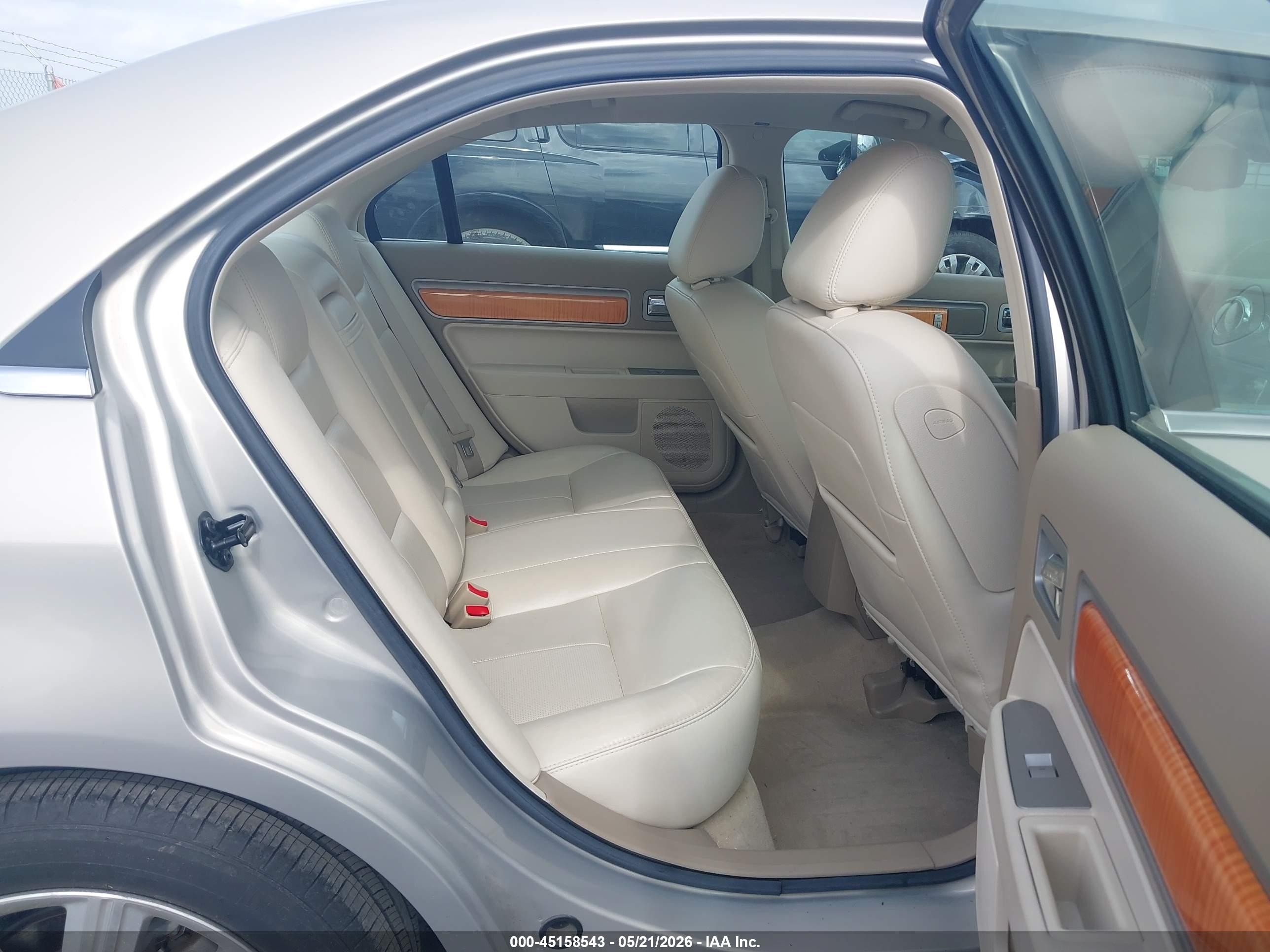 2009 Lincoln Mkz   Gold vin: 3LNHM26T99R610105