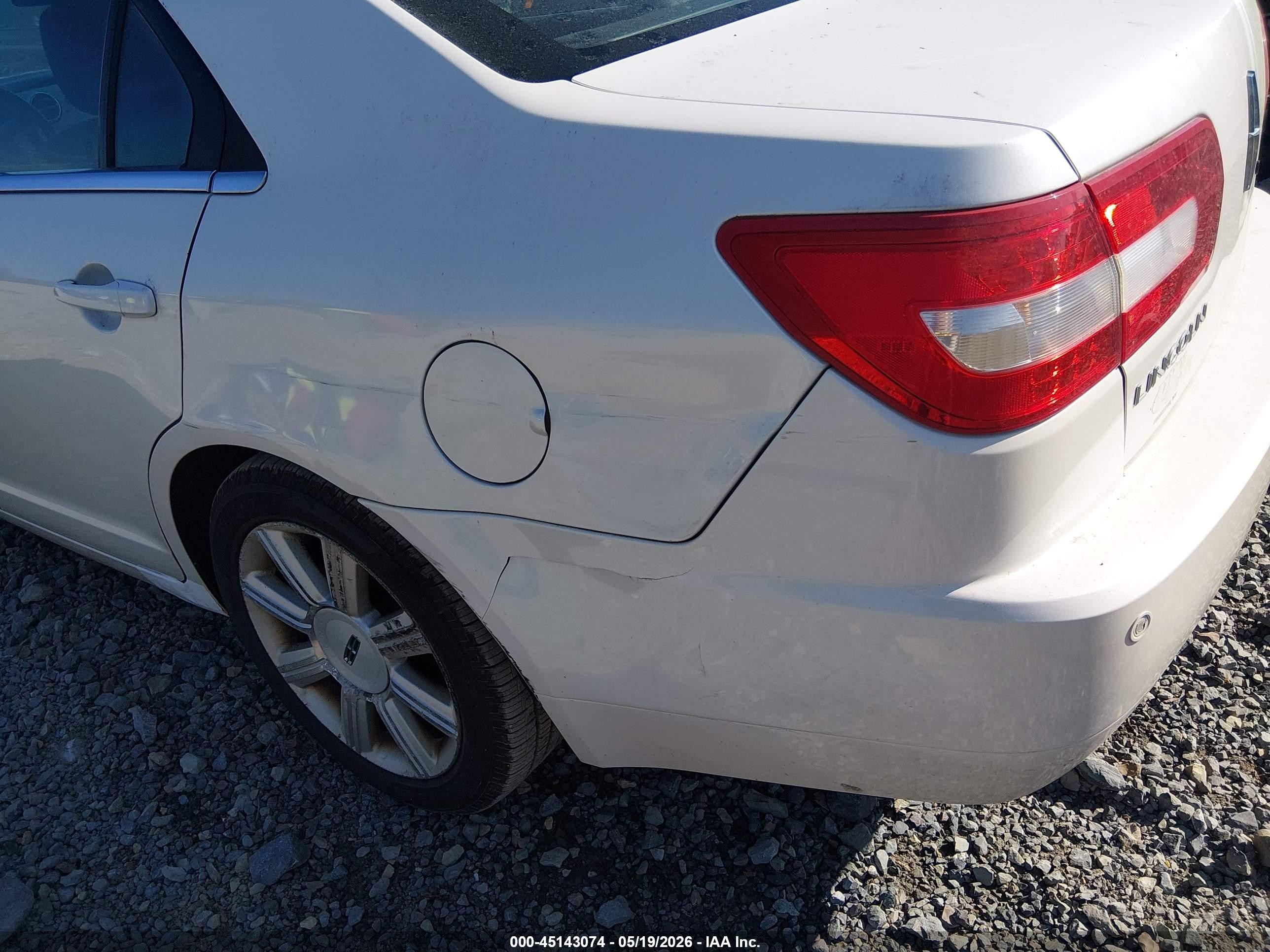 2009 Lincoln Mkz   White vin: 3LNHM26T99R634551